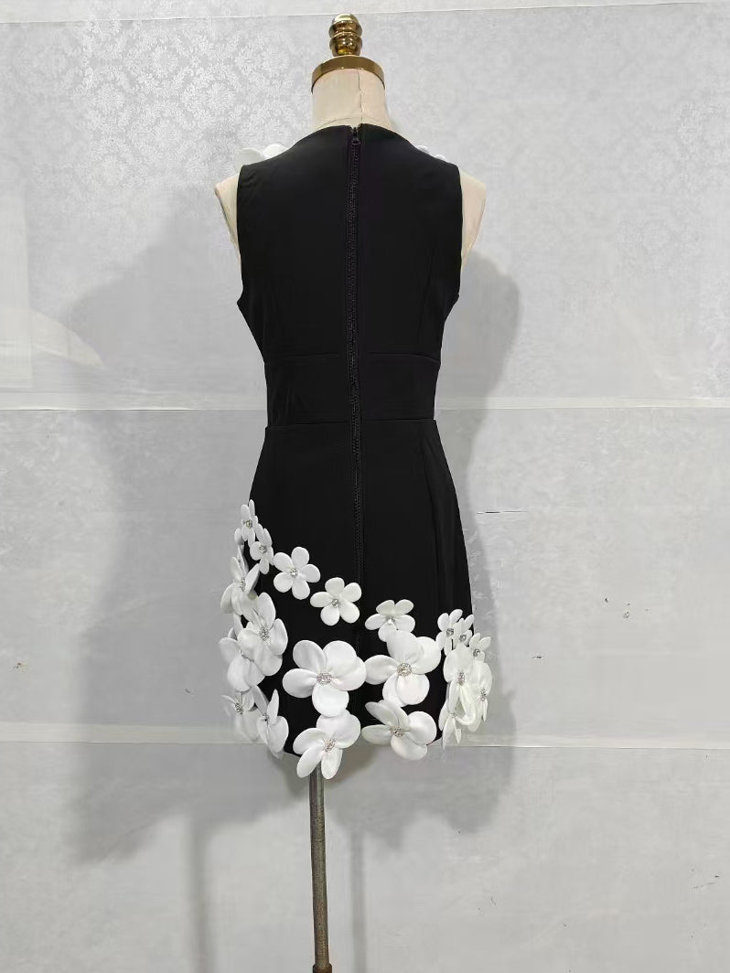 Deep V-neck Patchwork Short Dress