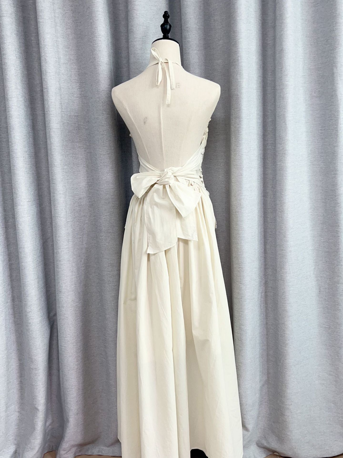 Elegant Solid Backless Long Dress