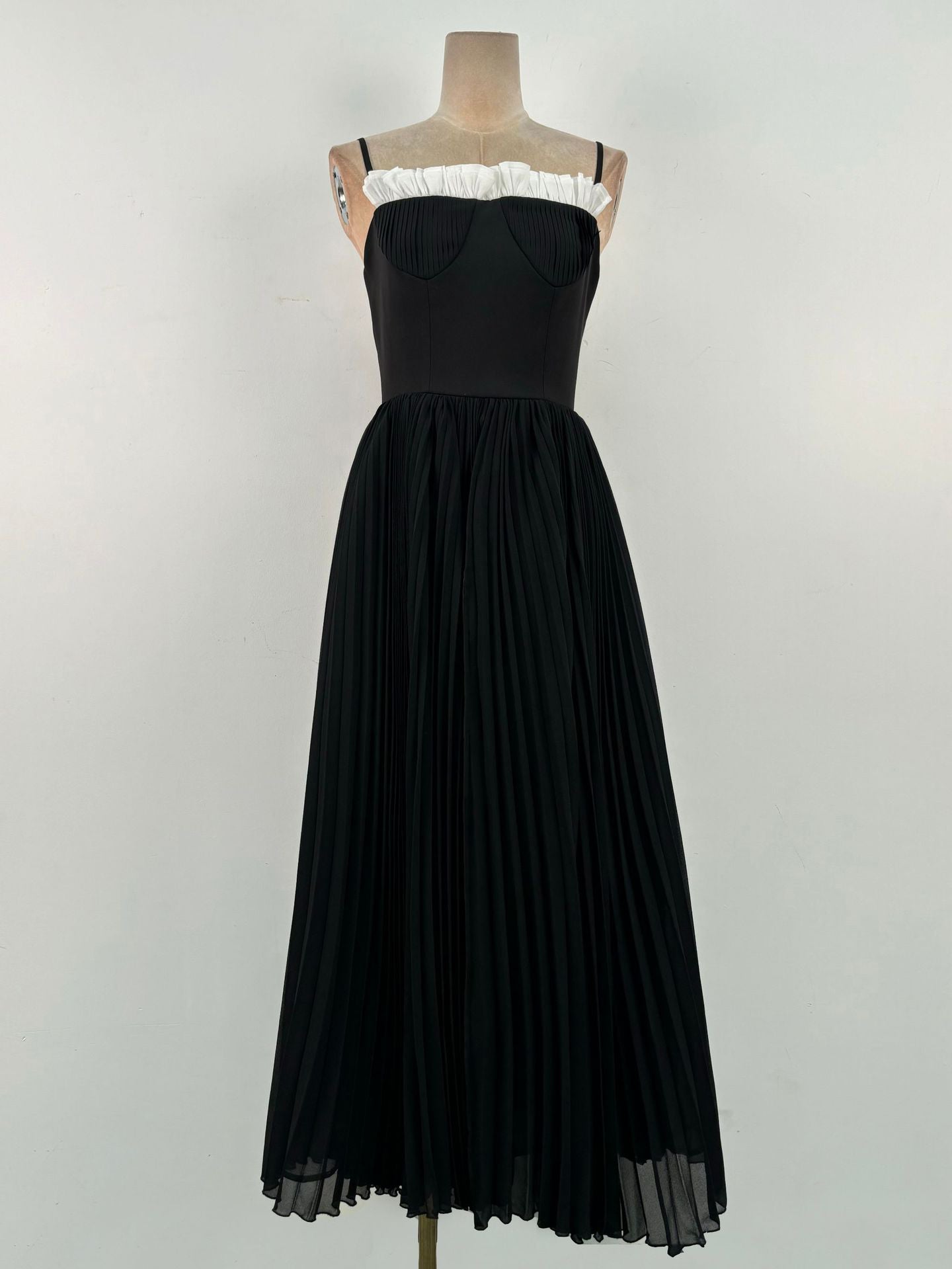 Patchwork Strap Pleated Long Dress