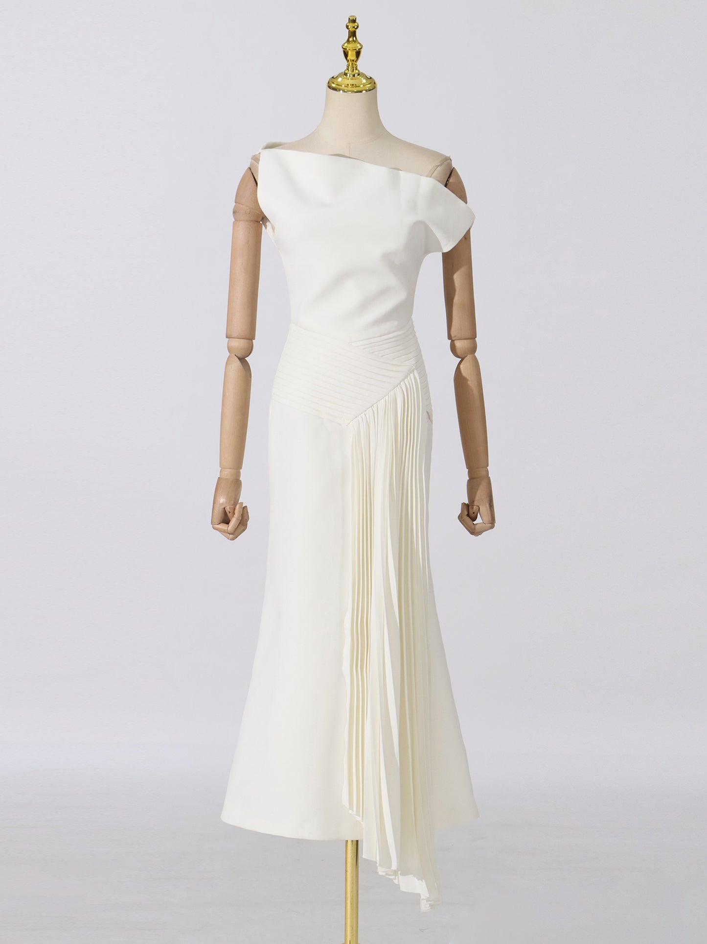 Elegant One - Shoulder Pleated Midi Dress in Cream