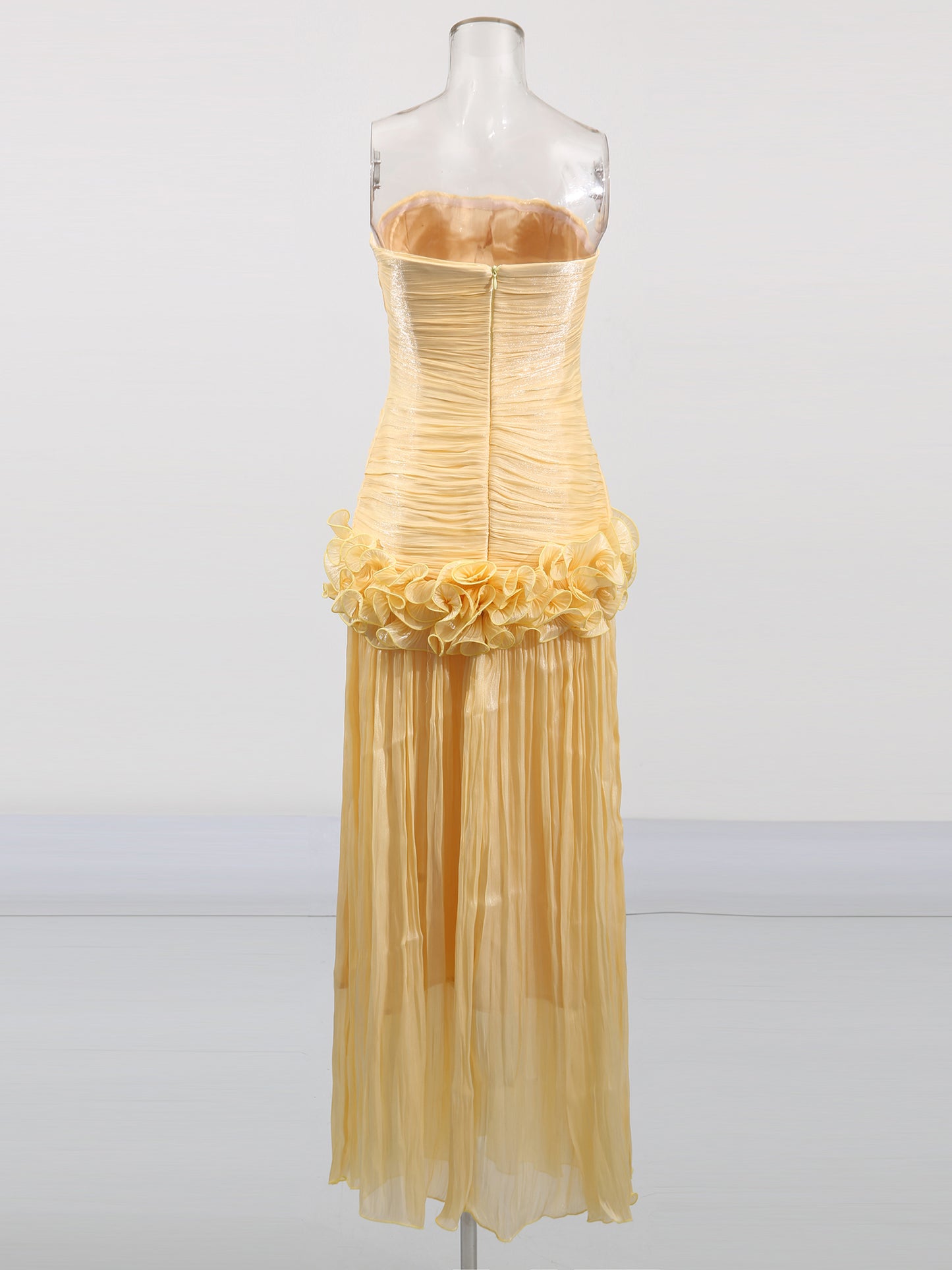 Elegant Yellow Strapless Maxi Dress with Ruffled Detail