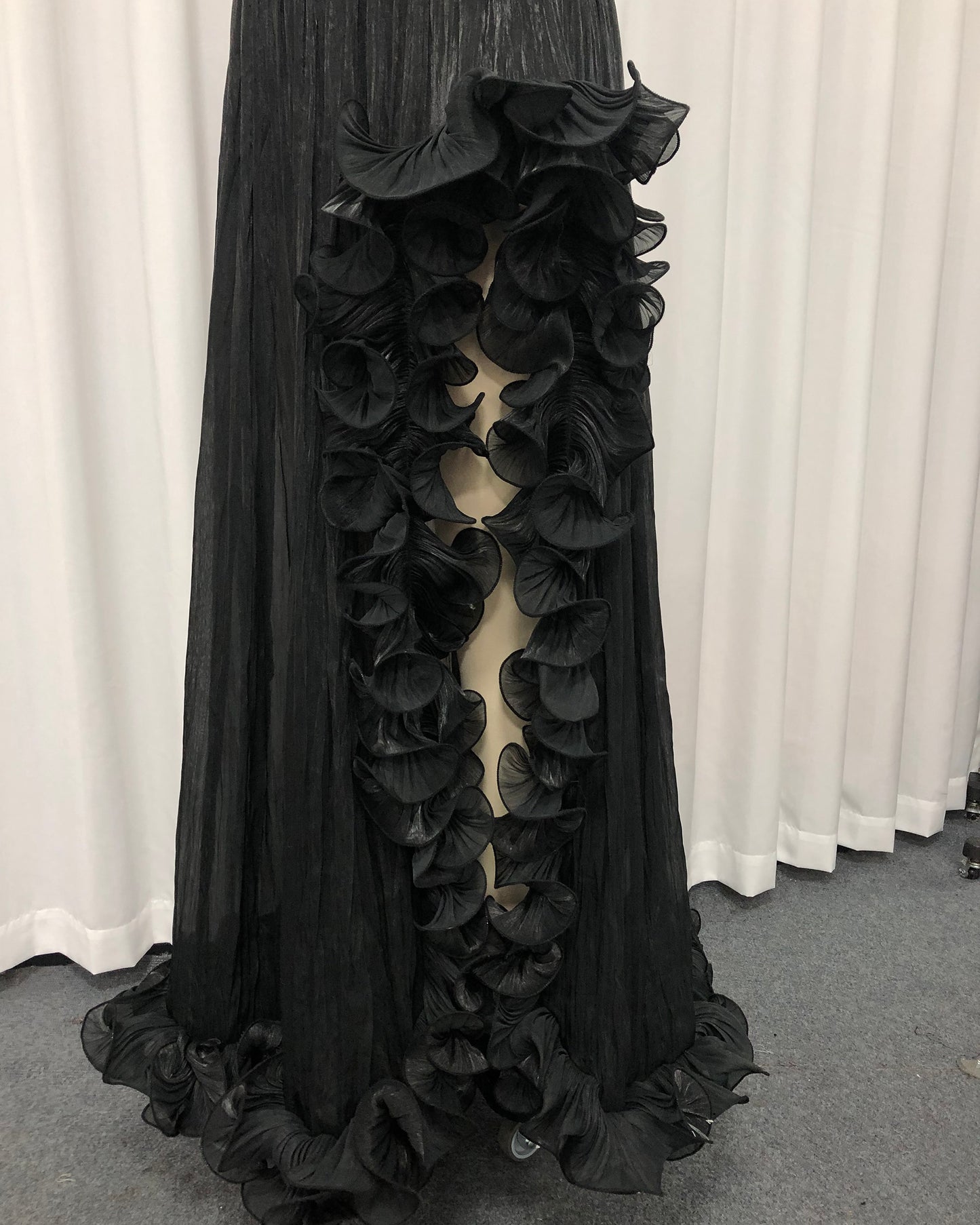 Black One-Shoulder 3D Floral Slit Maxi Dress