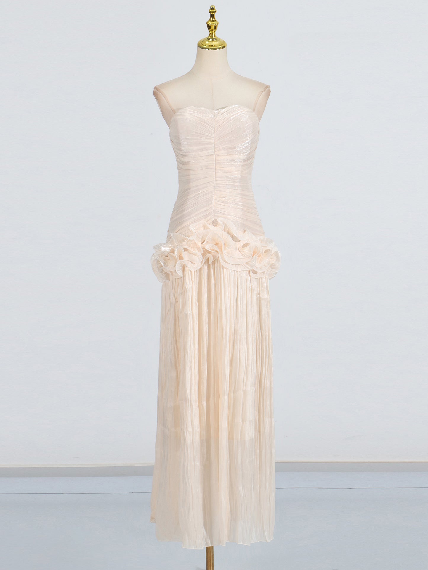 Elegant Apricot Strapless Maxi Dress with Ruffled Detail