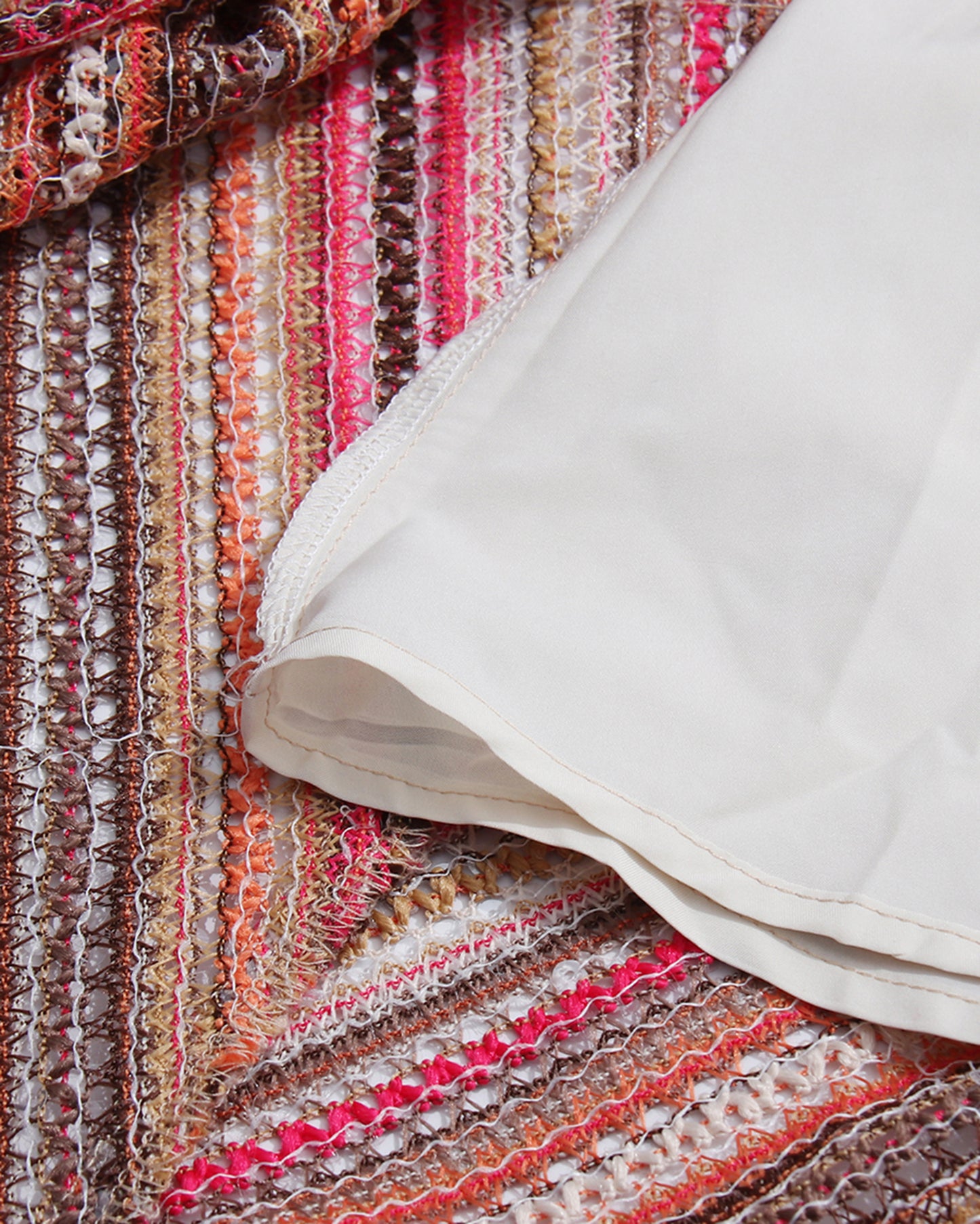 Red-Gold Sequin V-Neck Mermaid Gown