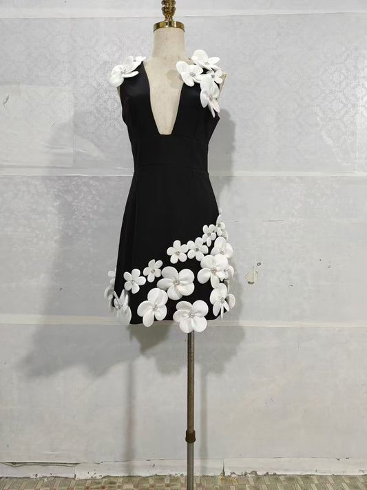 Deep V-neck Patchwork Short Dress