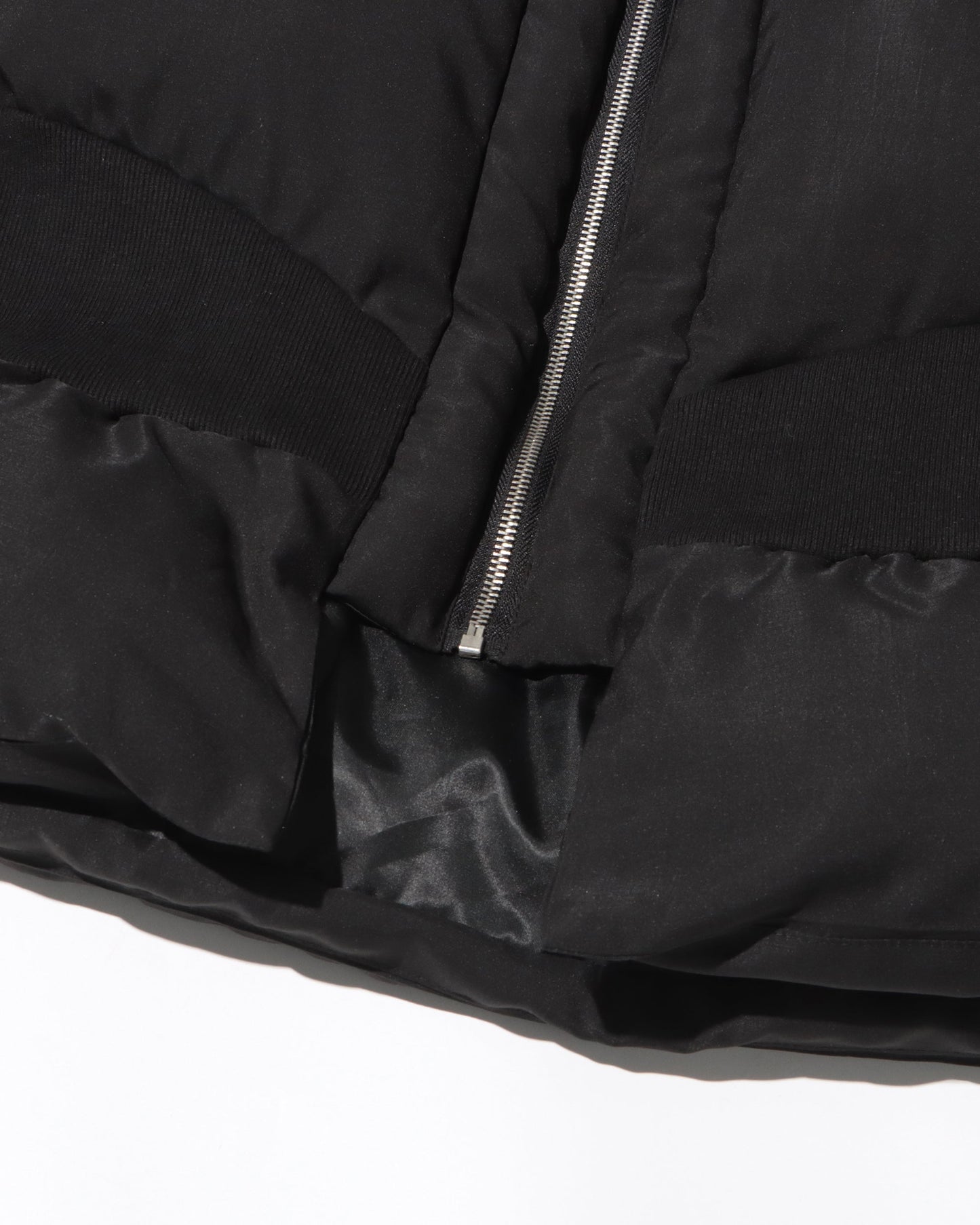 Black Puffy - Sleeve Cropped Puffer Jacket - SISPELL