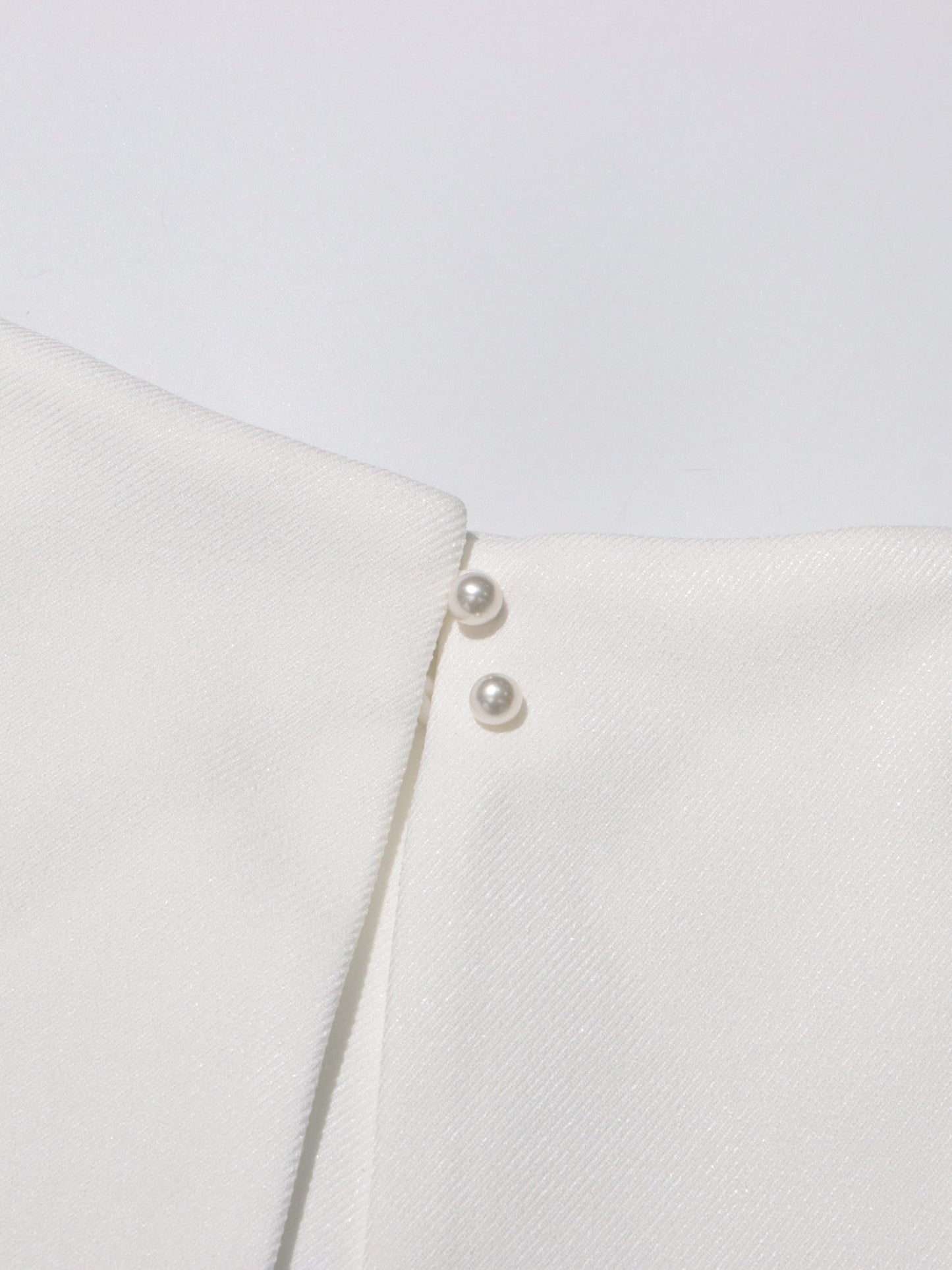 Black & White Puff Sleeve Asymmetric Midi Dress - SISPELL