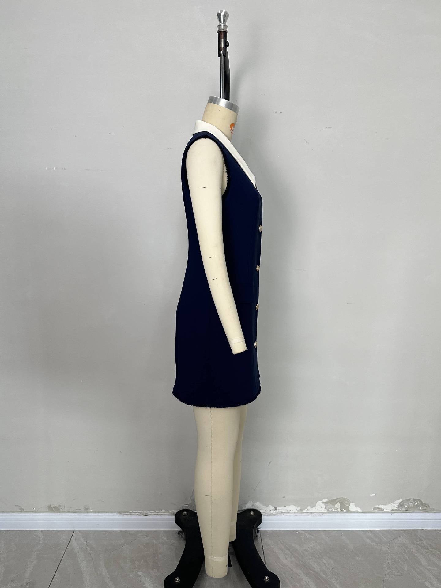 Hit Color Sleeveless Short Dress