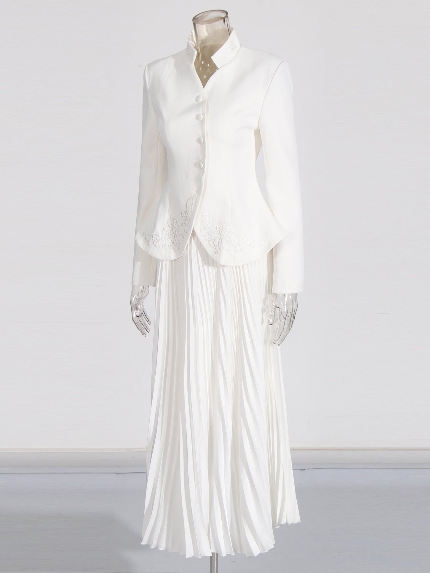 Elegant White Embroidered Jacket and Pleated Maxi Skirt Suit - SISPELL