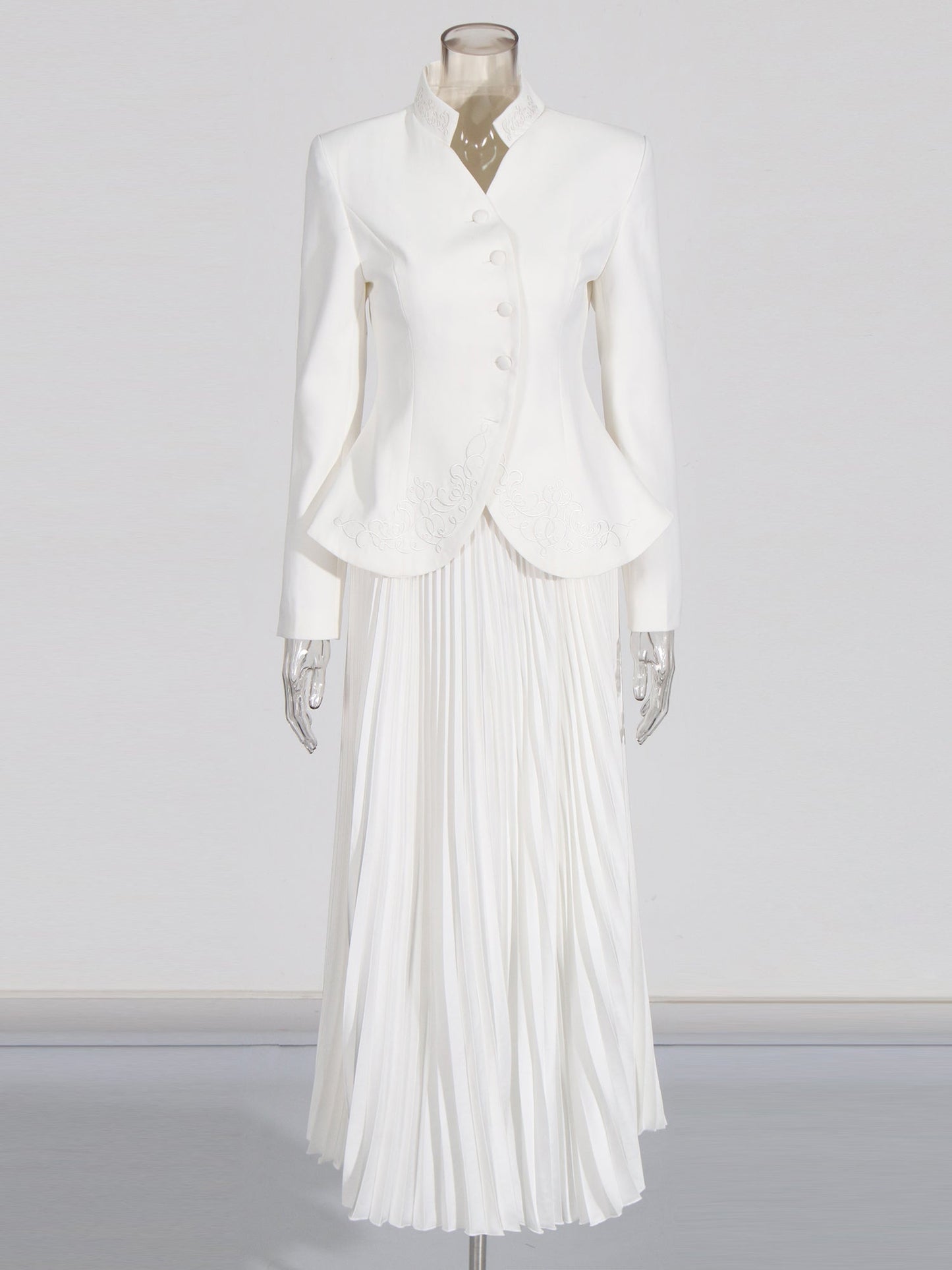 Elegant White Embroidered Jacket and Pleated Maxi Skirt Suit - SISPELL