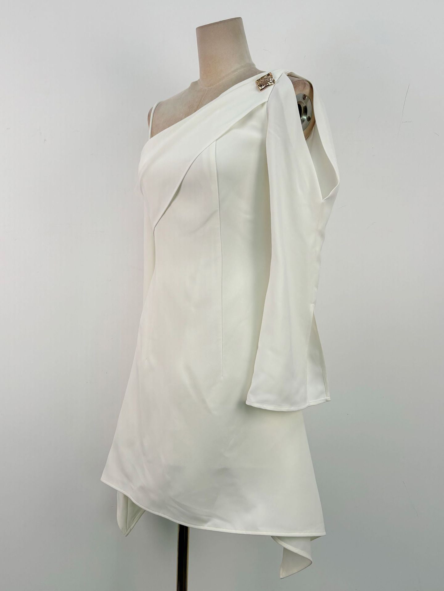 Off Shoulder Irregular Short Dress