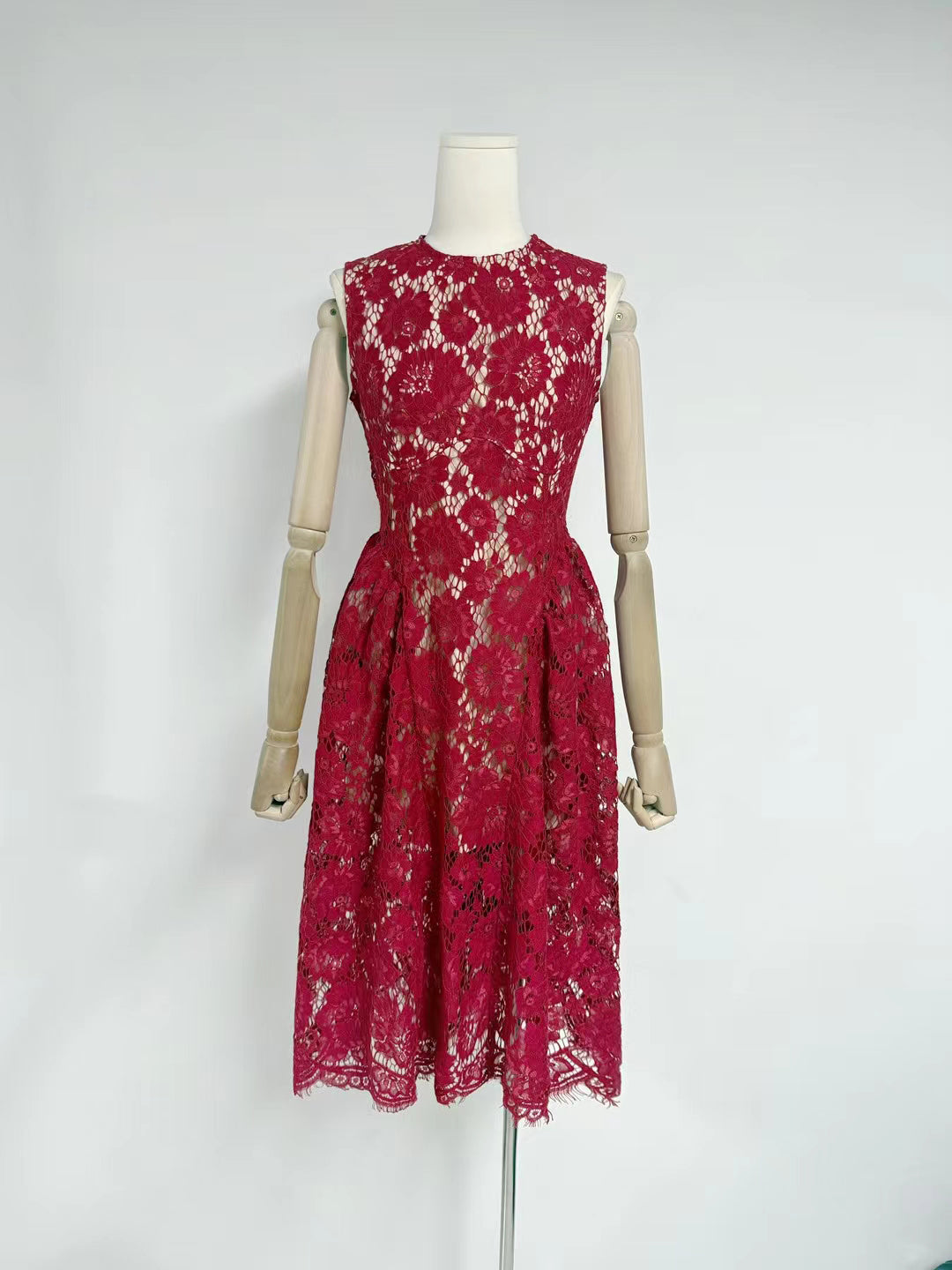 Temperament Sleeveless Midi Dress