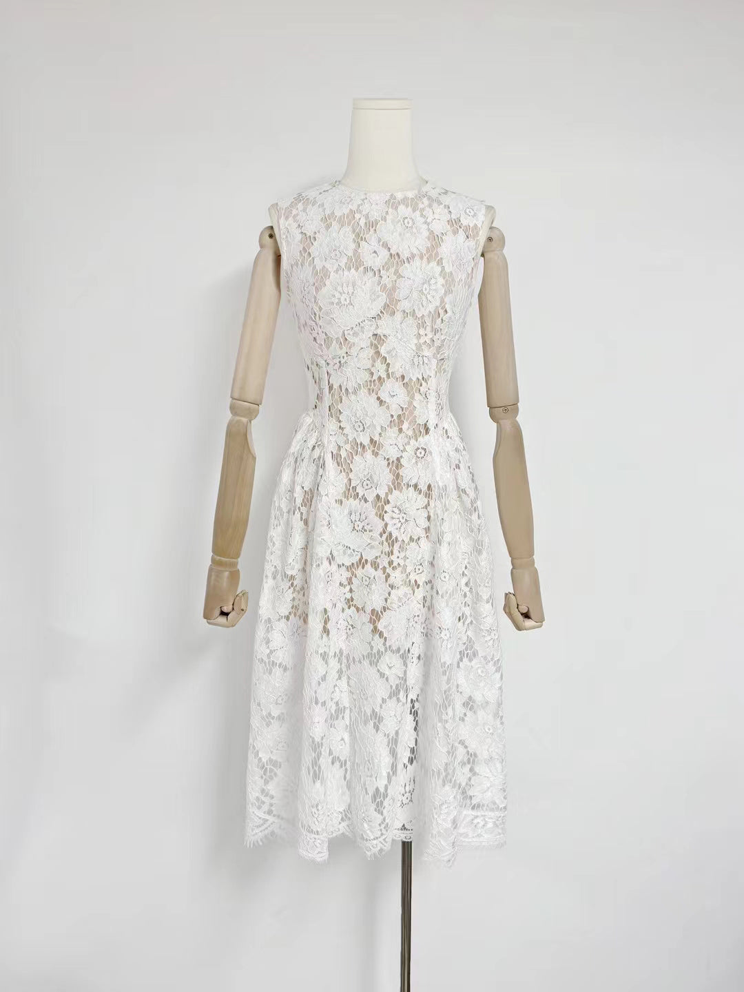 Temperament Sleeveless Midi Dress