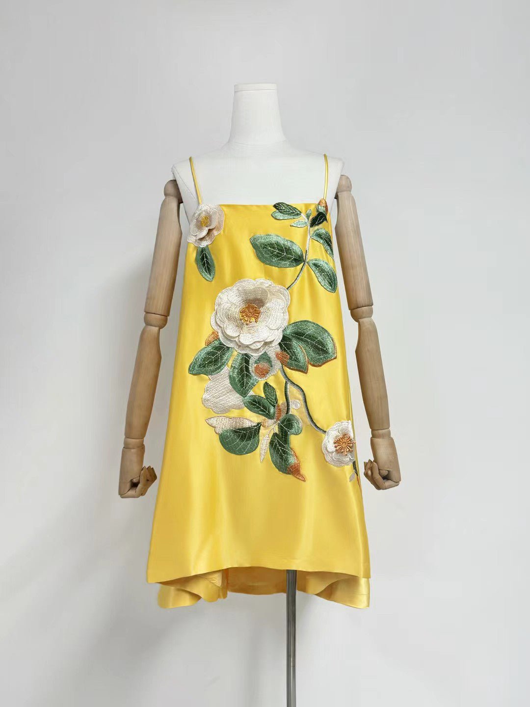 Patchwork Flower Starp Short Dress - SISPELL
