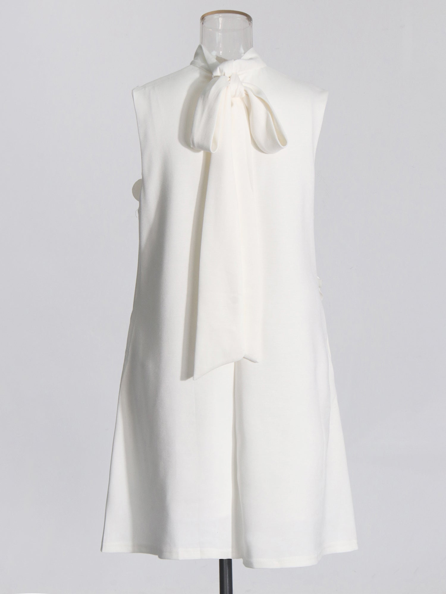 White 3D Floral High Neck Mini Dress - SISPELL