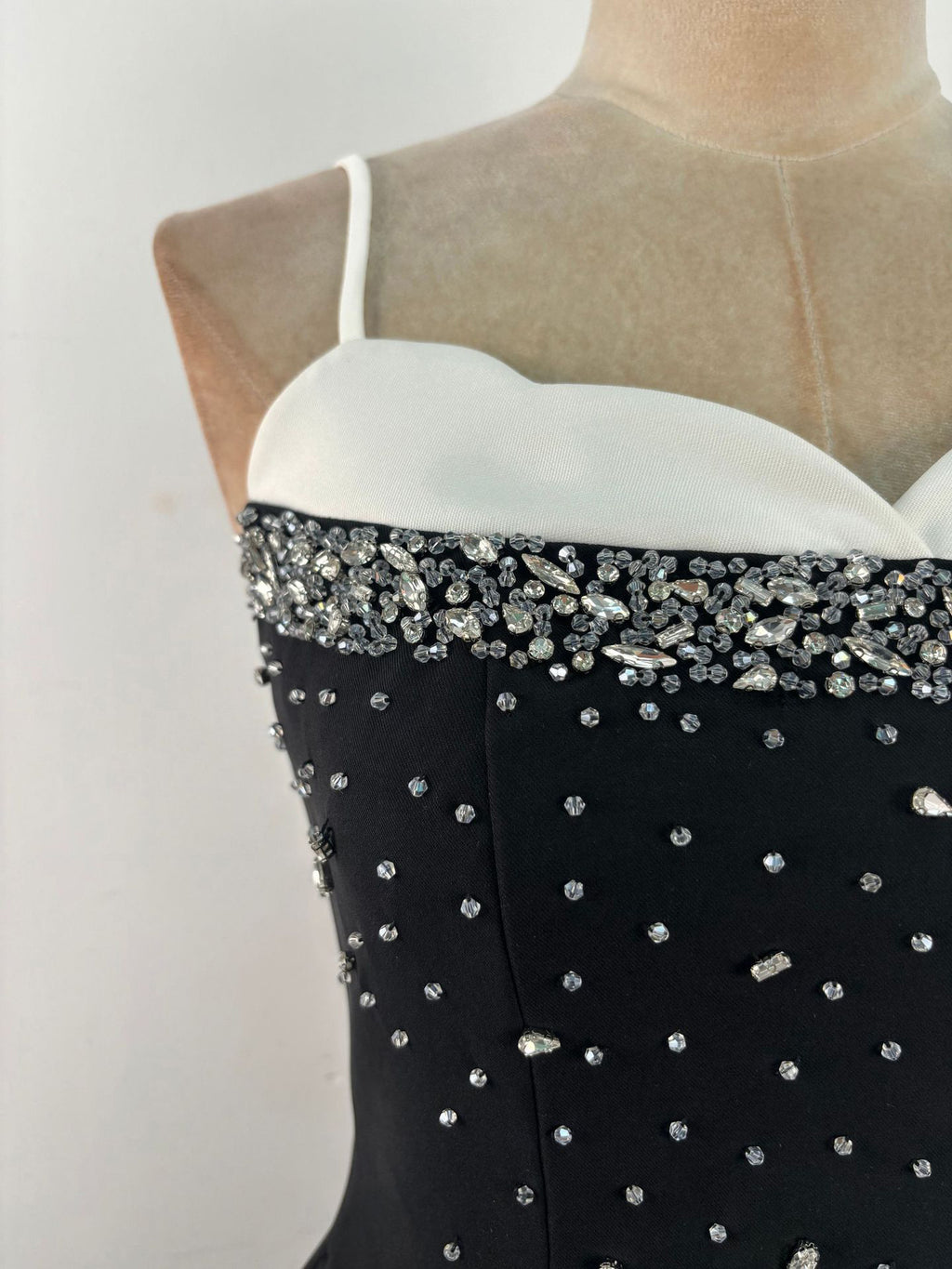 One Line Patchwork Diamonds Short Dress