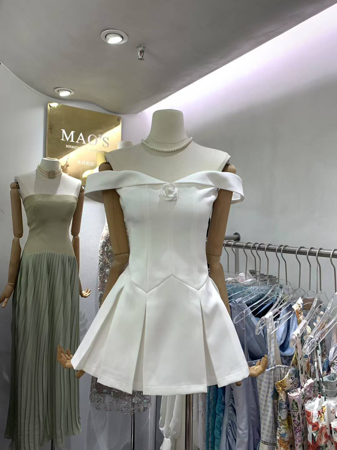 Off Shoulder Solid Short Dress