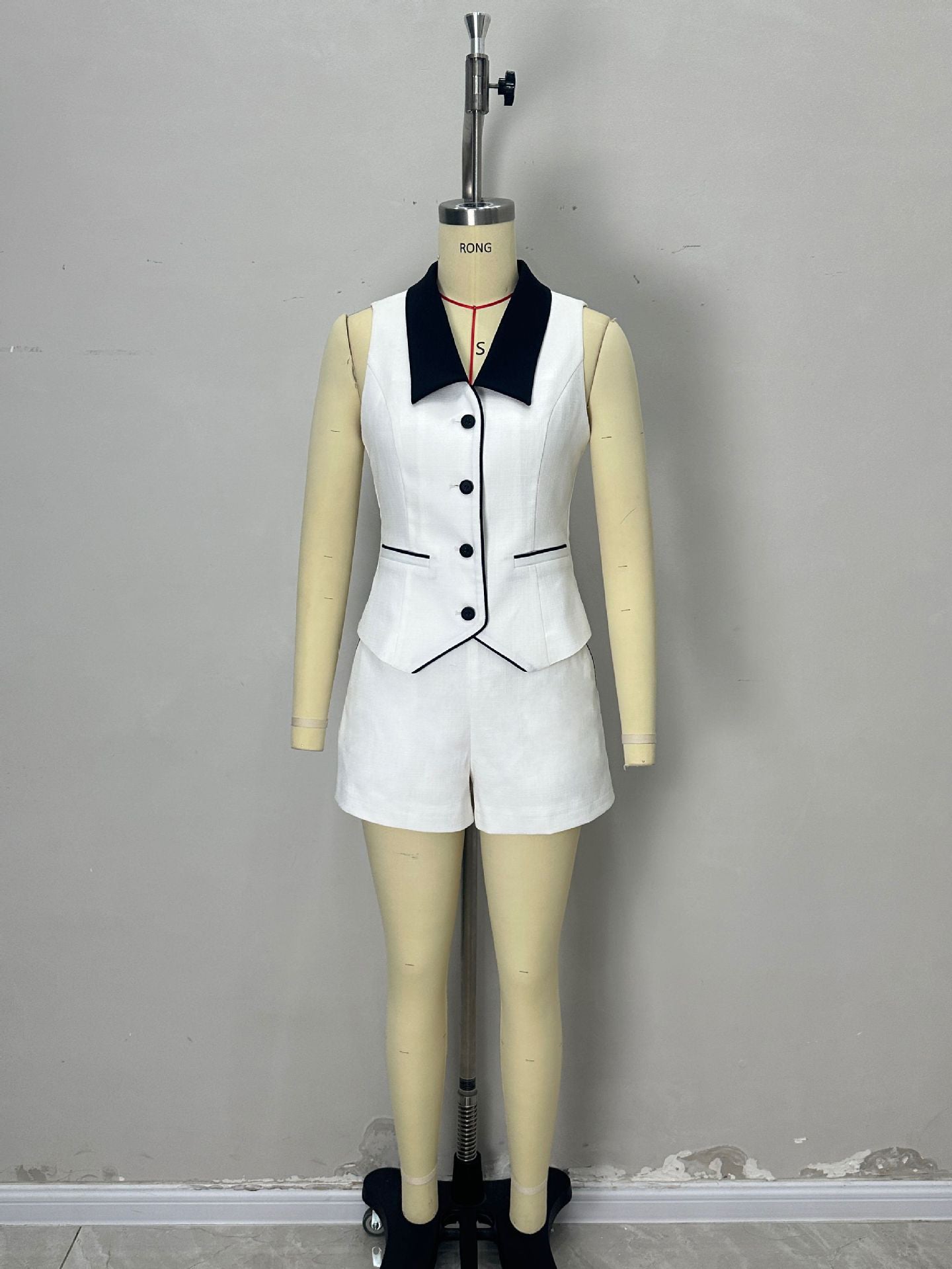 Hit Color Sleeveless Two Piece Set