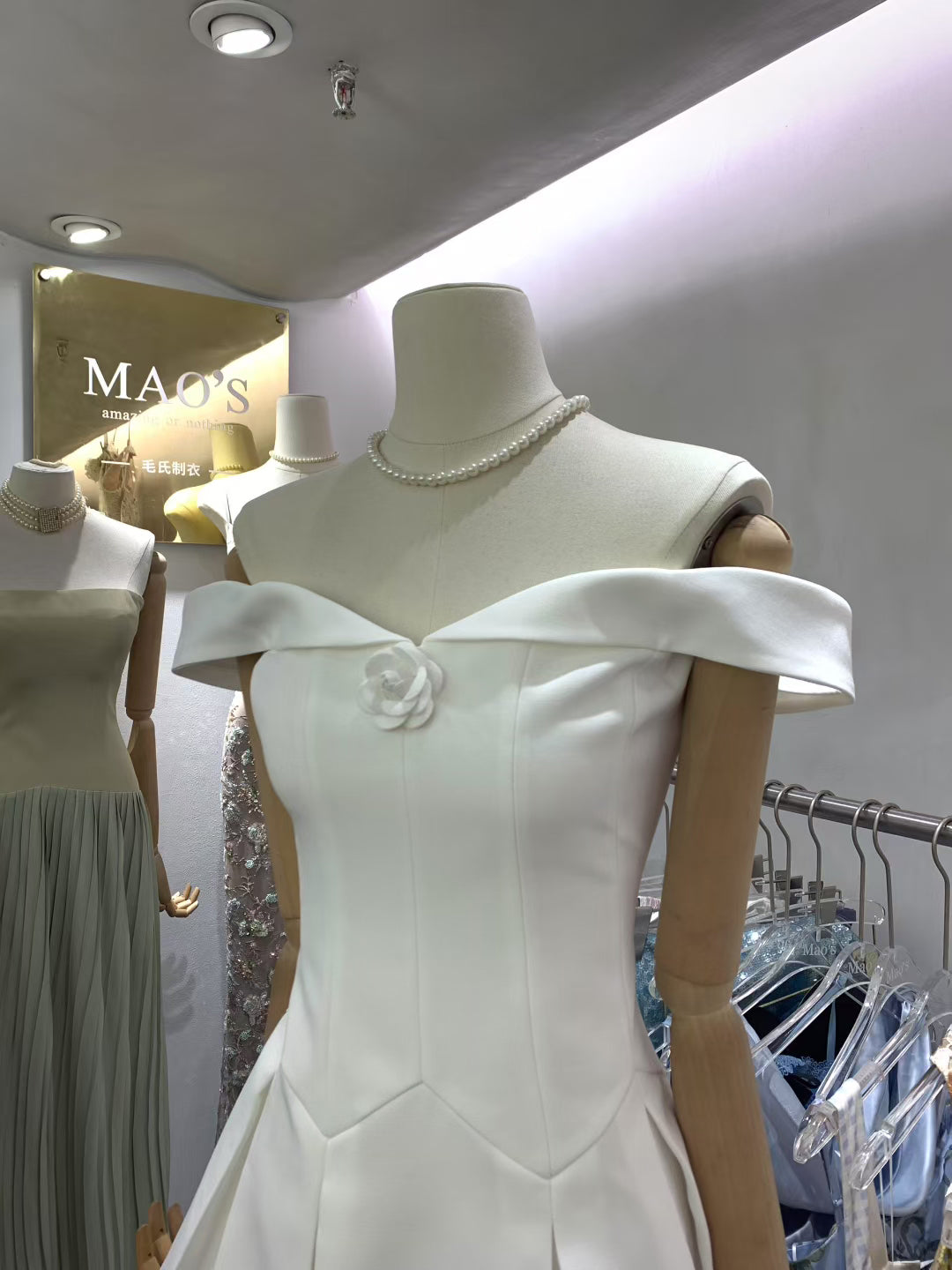 Off Shoulder Solid Short Dress