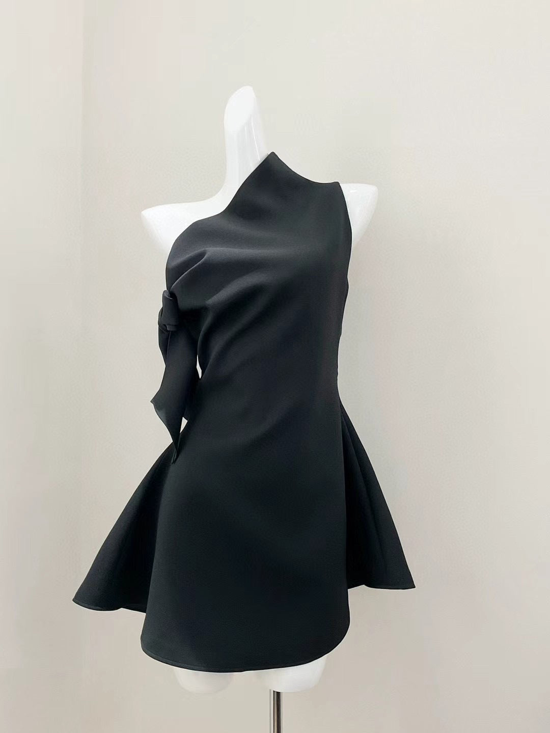 Off Shoulder Solid Short Dress