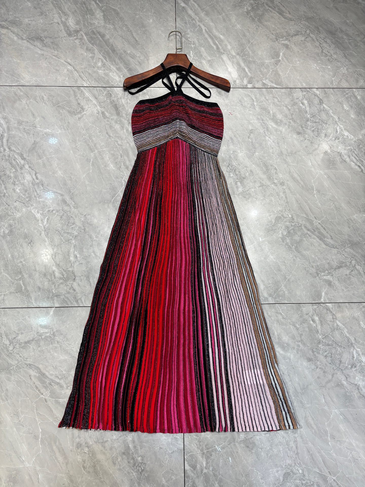 Temperament Pleated Off-Shoulder Long Dress