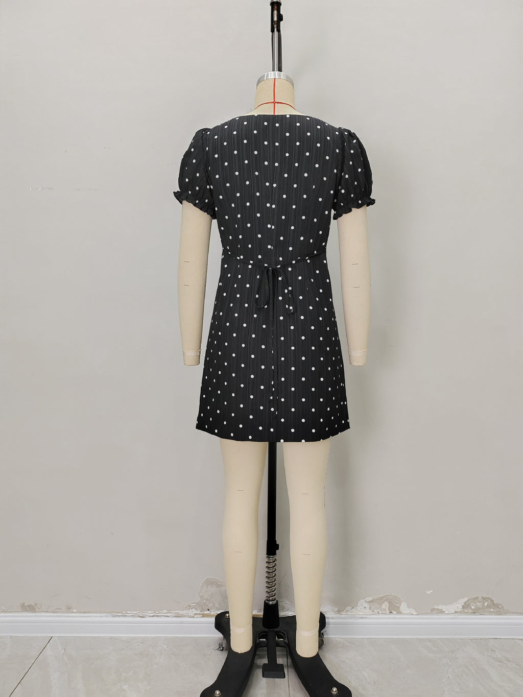 Hit Color Wave Point Short Dress
