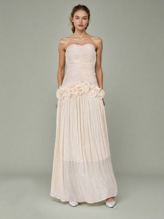 Elegant Apricot Strapless Maxi Dress with Ruffled Detail