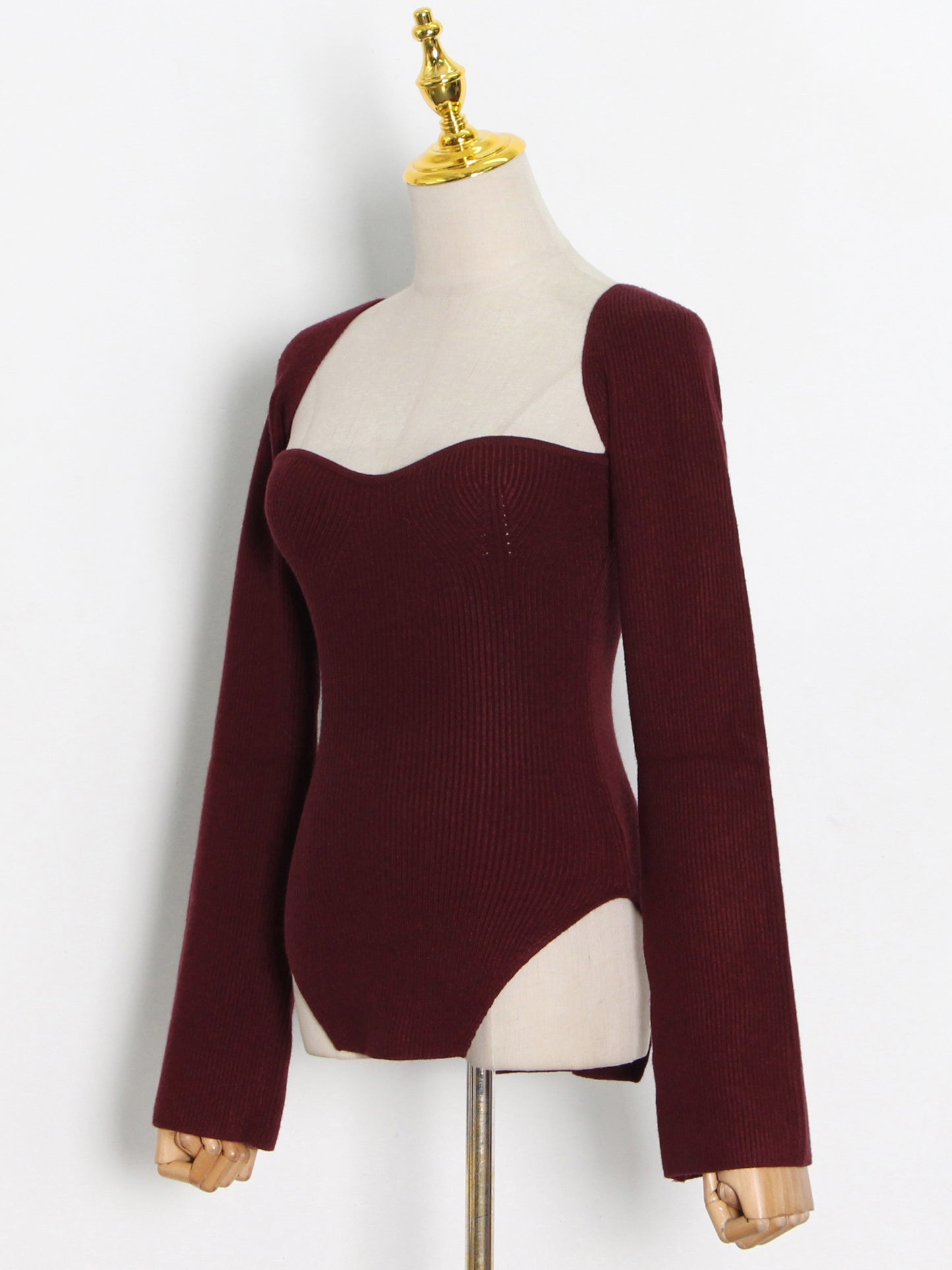Elegant Burgundy Sweetheart Neckline Long - Sleeve Top