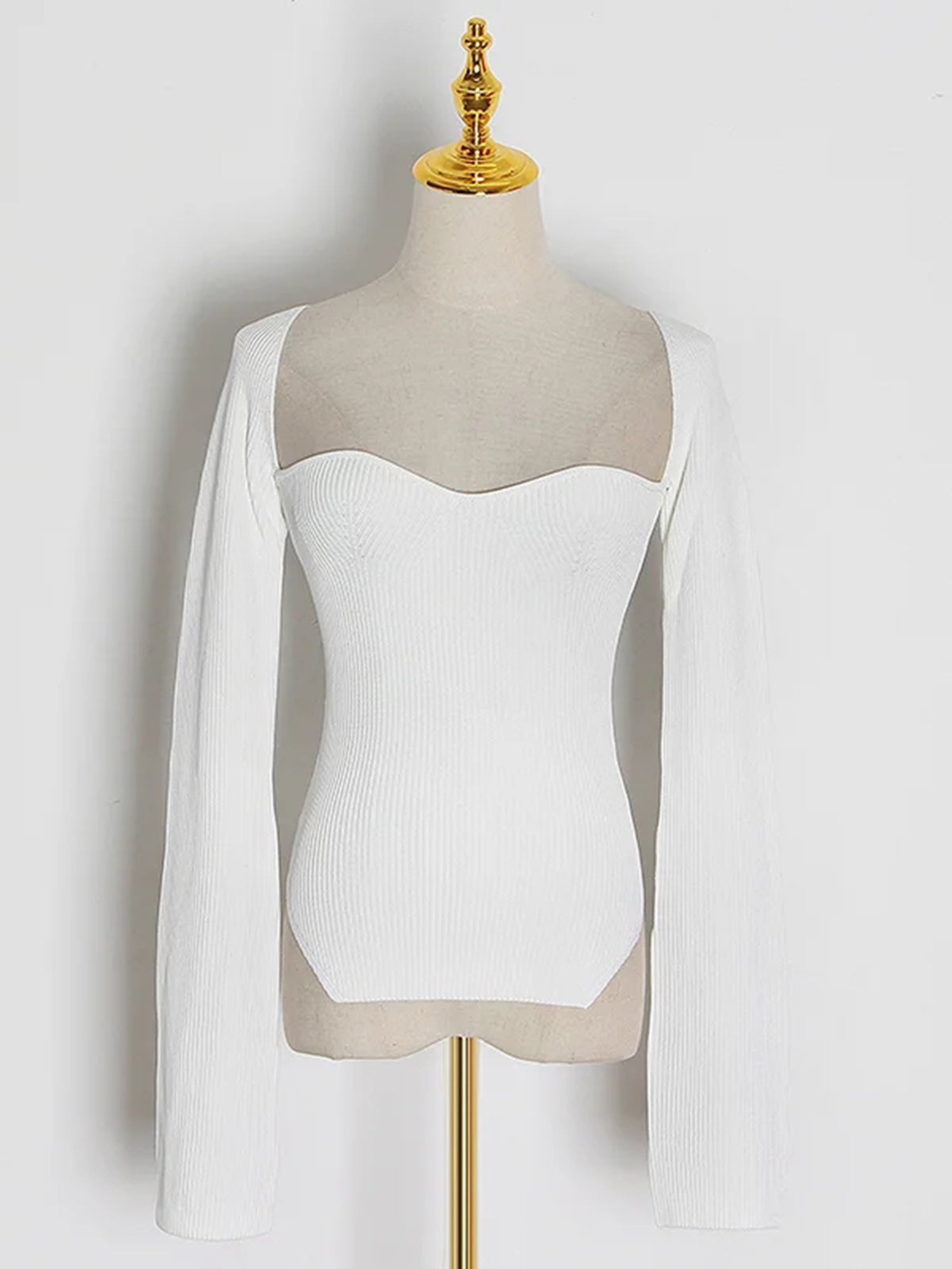Elegant White Sweetheart Neckline Long - Sleeve Top