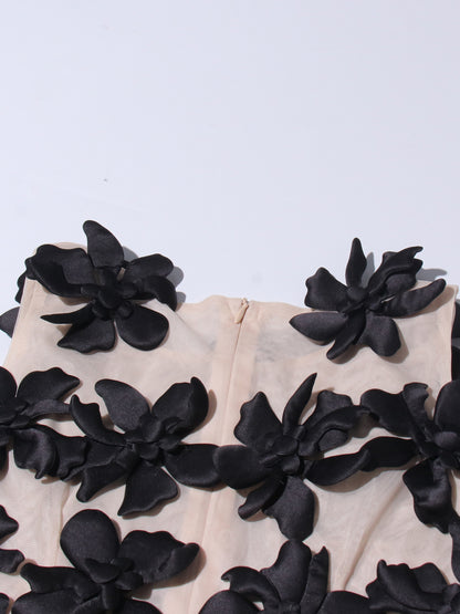 Black 3D Floral Appliqué Sleeveless Top