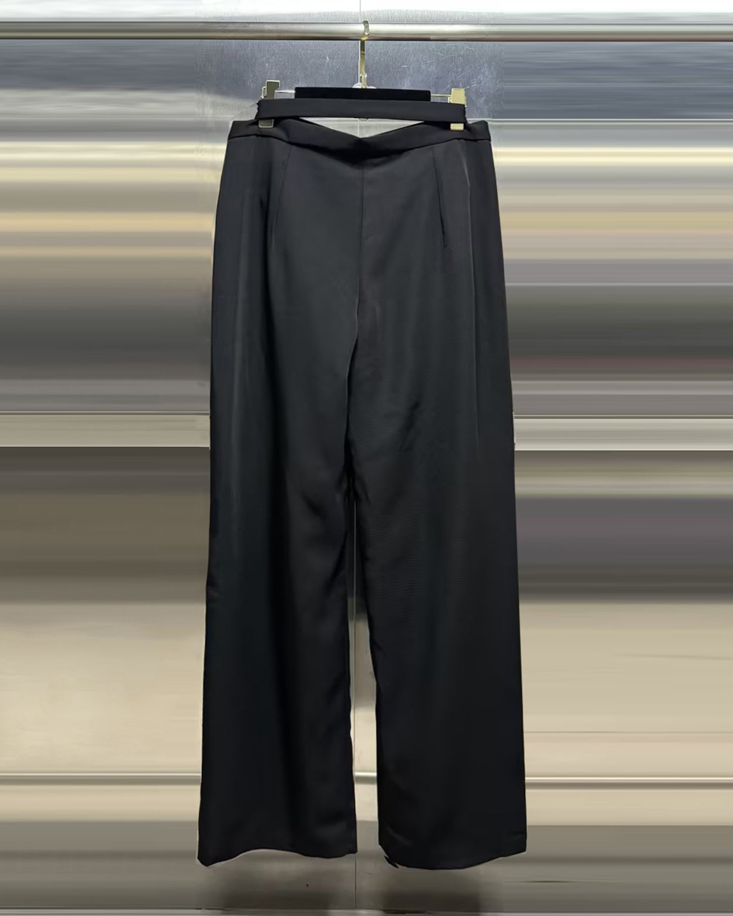 Black Floral Appliqué Wide-Leg Pants