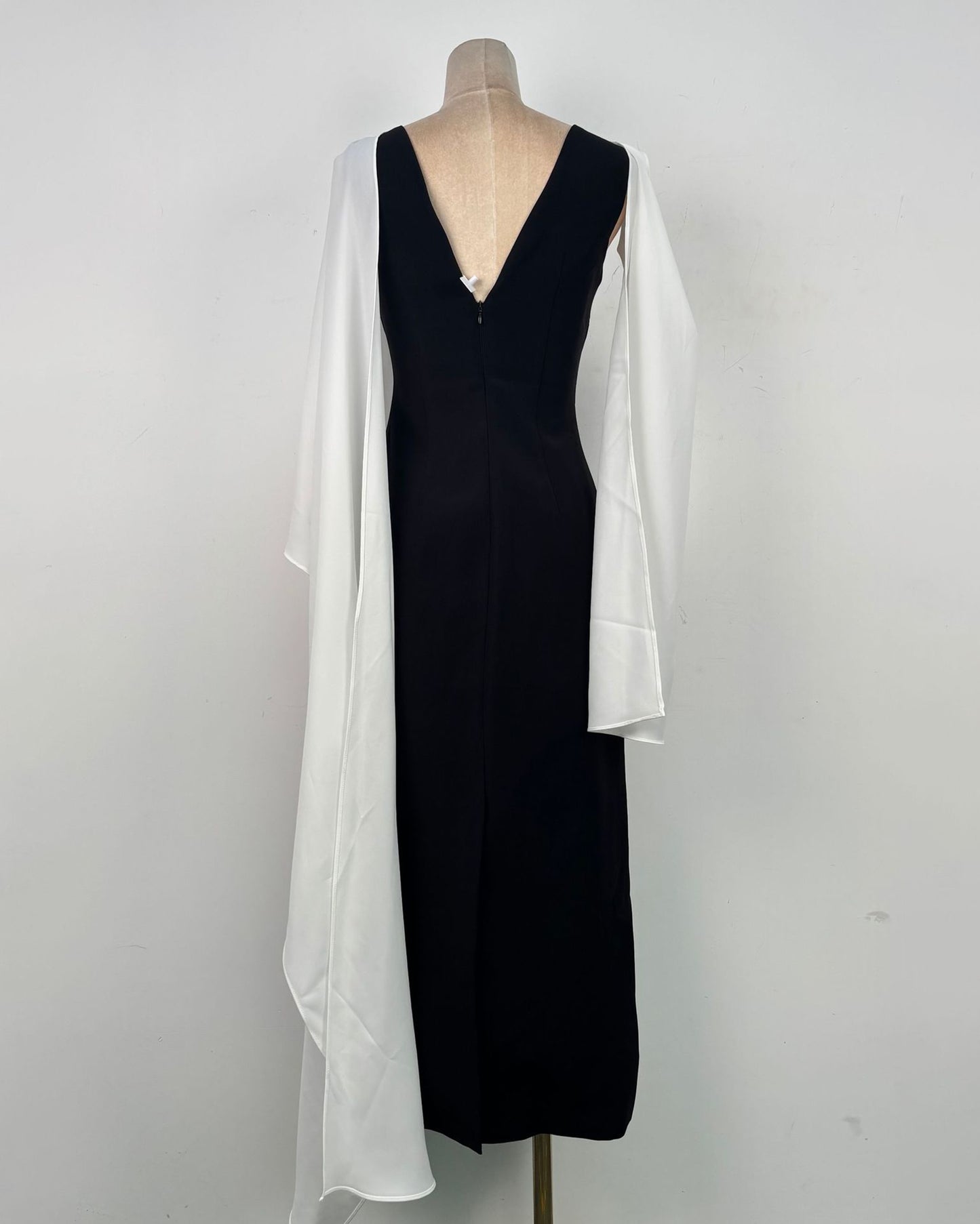 Black White Colorblock Cape Sleeve Maxi Dress
