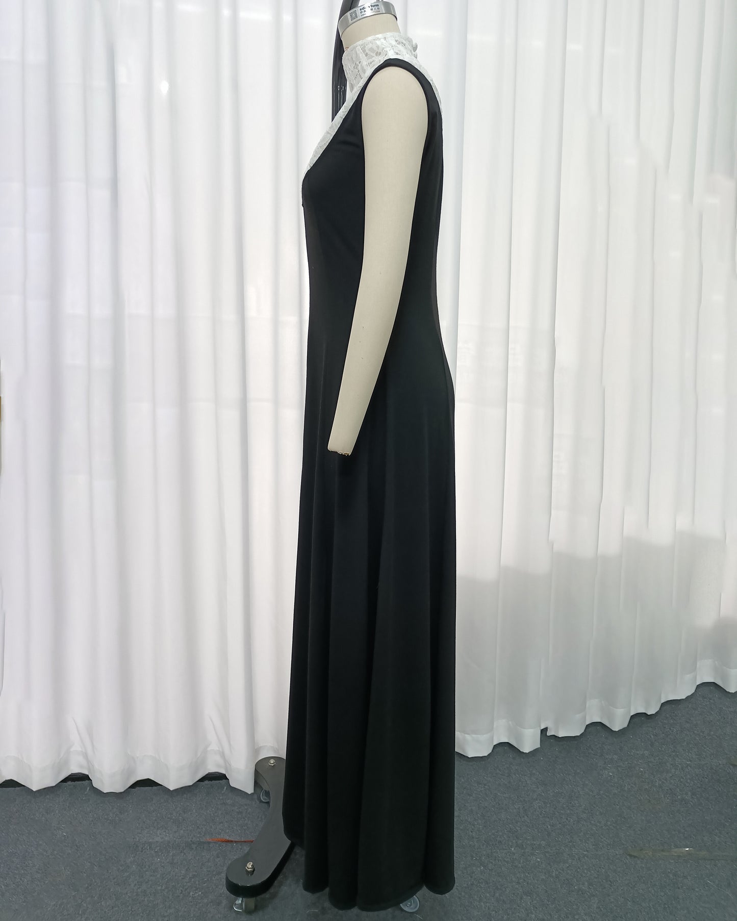 Black White Lace  Sleeveless Maxi Dress