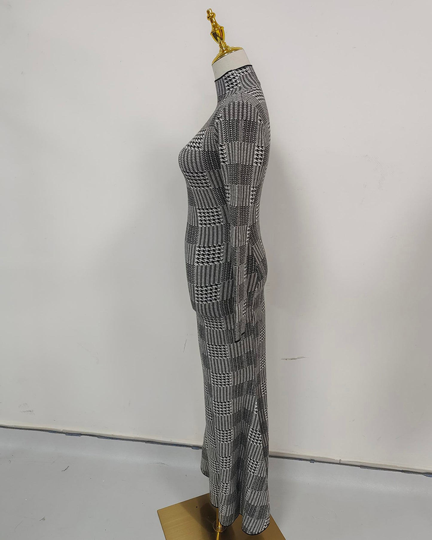 Black & White Houndstooth Turtleneck Maxi Dress