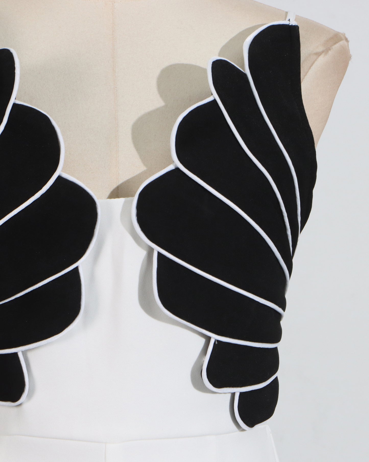 Black & White Shell Pattern Jumpsuit