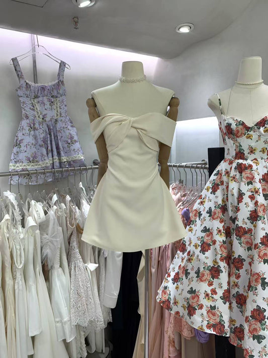 Chic Off Shoulder Solid Short Dress