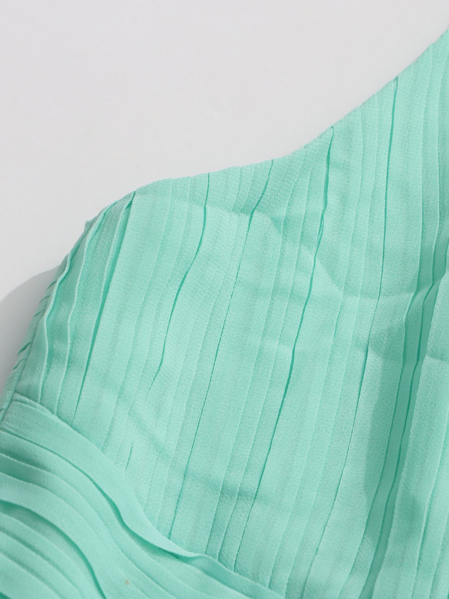 Green Halter Neck Ruched Maxi Dress