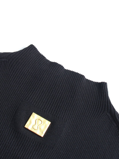 Stylish Black Sleeveless Top with Gold Keyhole Embellishment