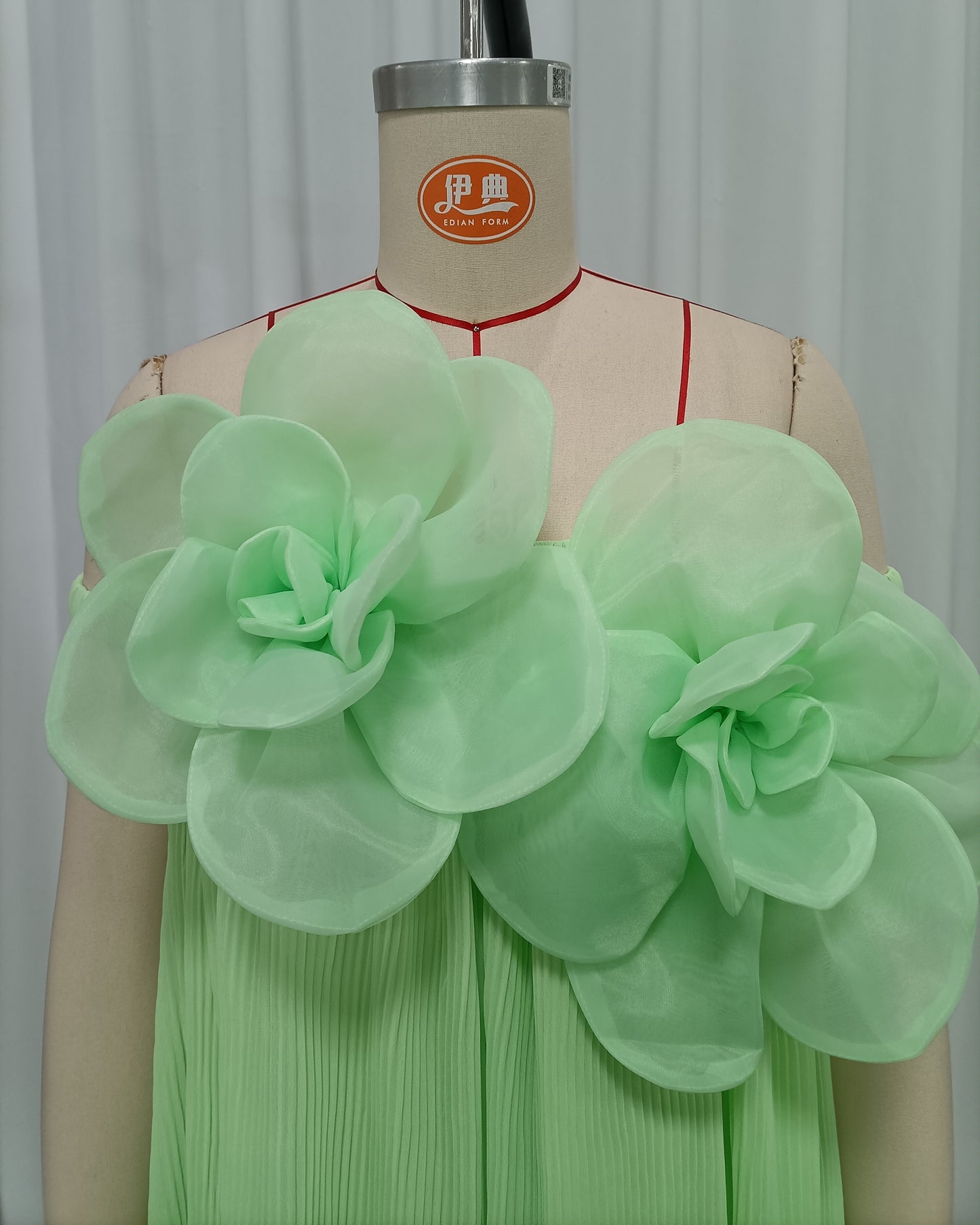 Light Green 3D Floral Pleated Maxi Dress