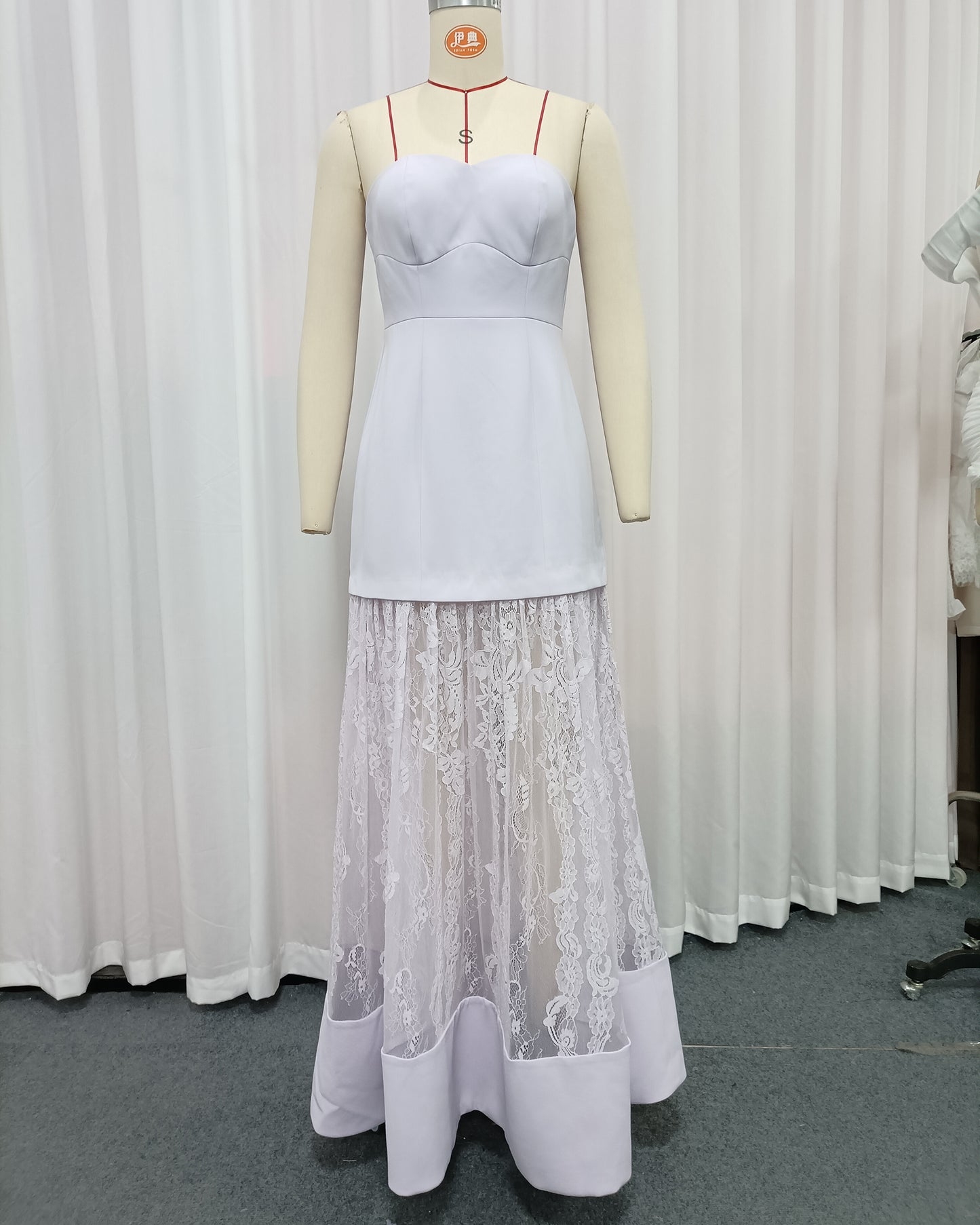 Light Purple Sweetheart Lace Mermaid Gown