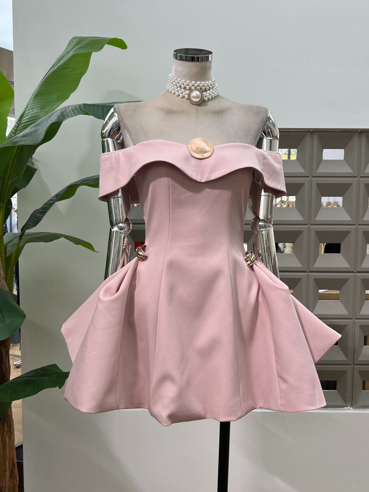 Off Shoulder Pleated Short Dress