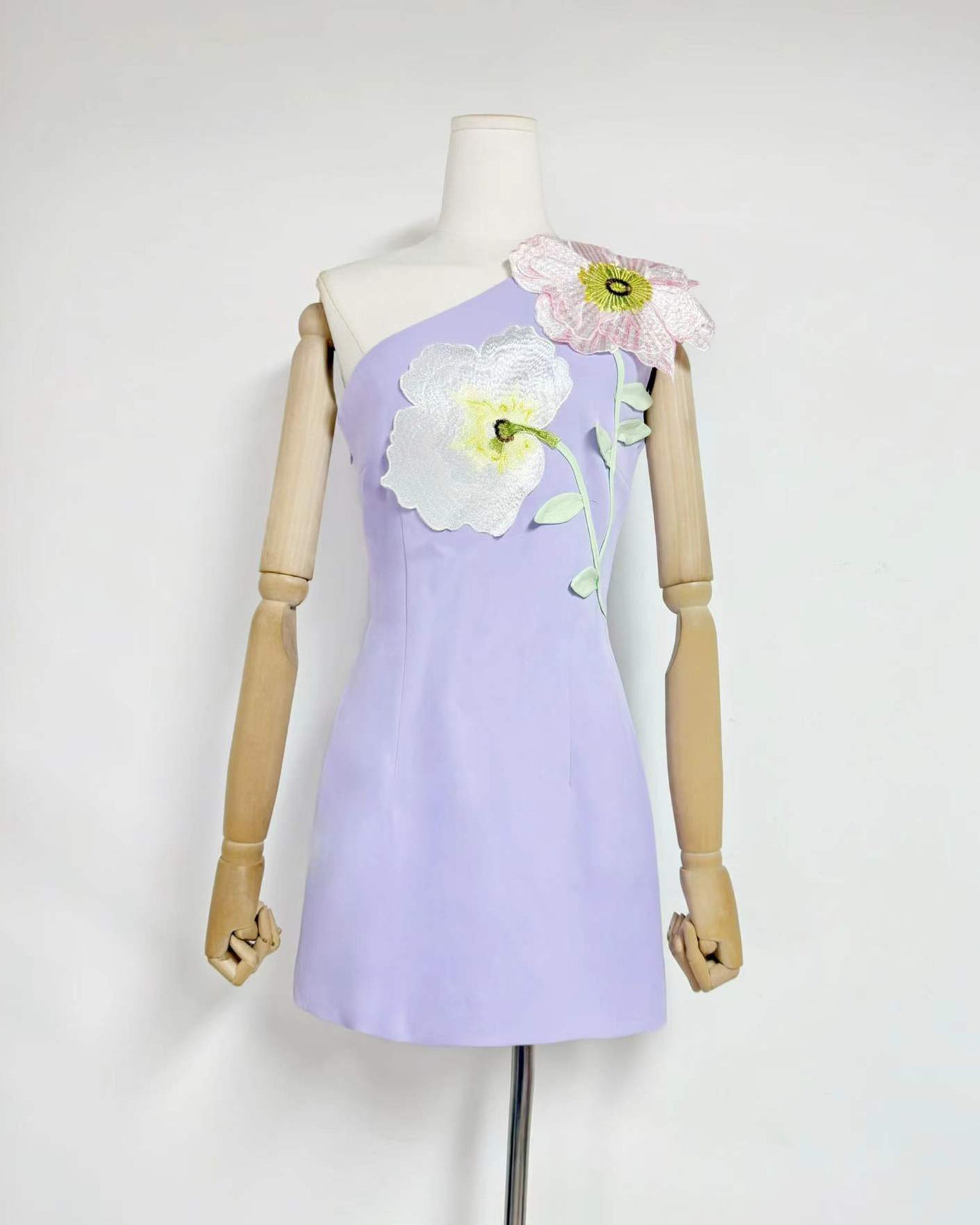 Purple One-Shoulder Floral Appliqué Mini Dress