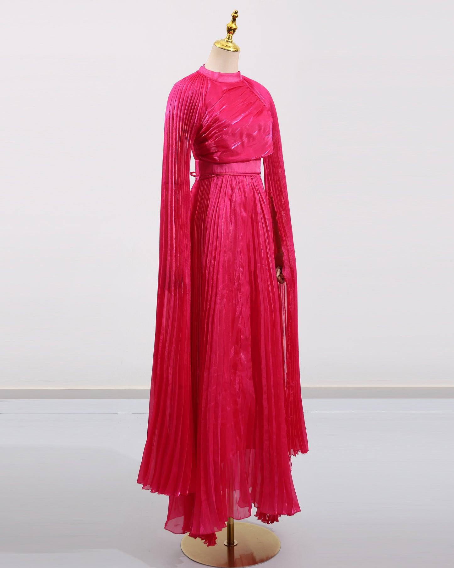 Rose Stand Collar Pleated Maxi Dress