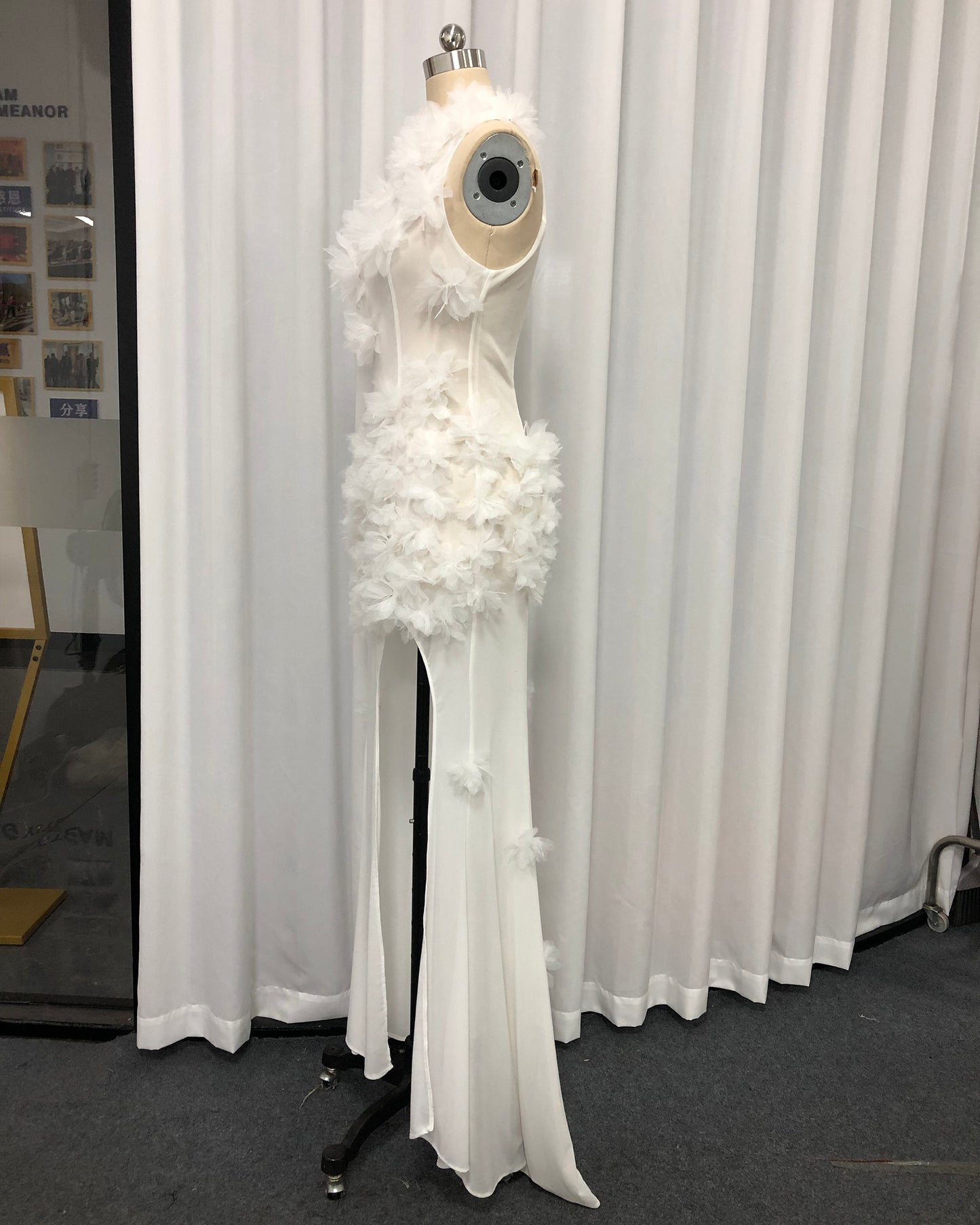 White 3D Floral Cutout Slit Maxi Dress