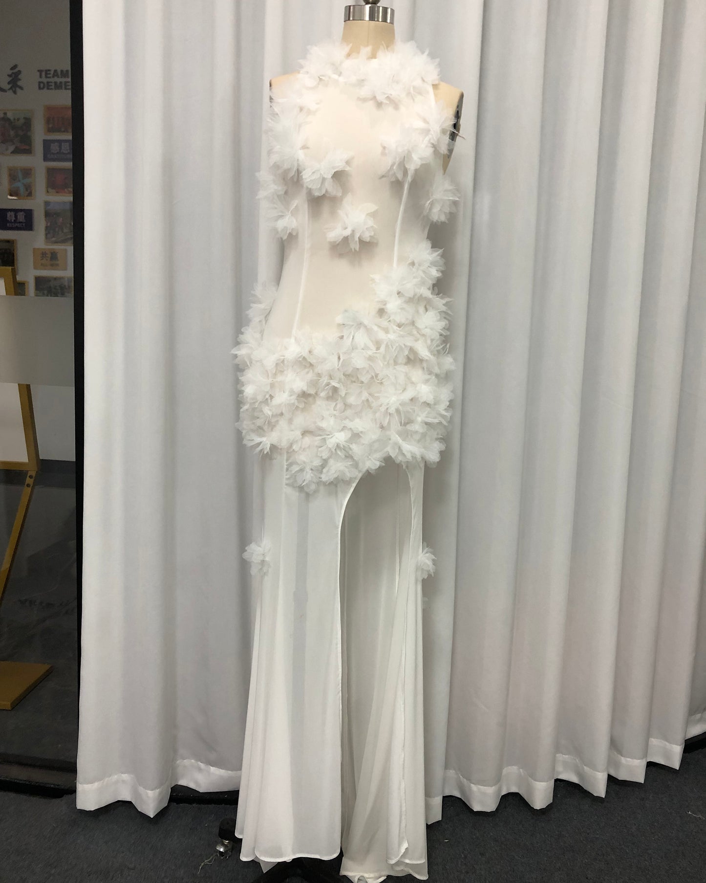 White 3D Floral Cutout Slit Maxi Dress