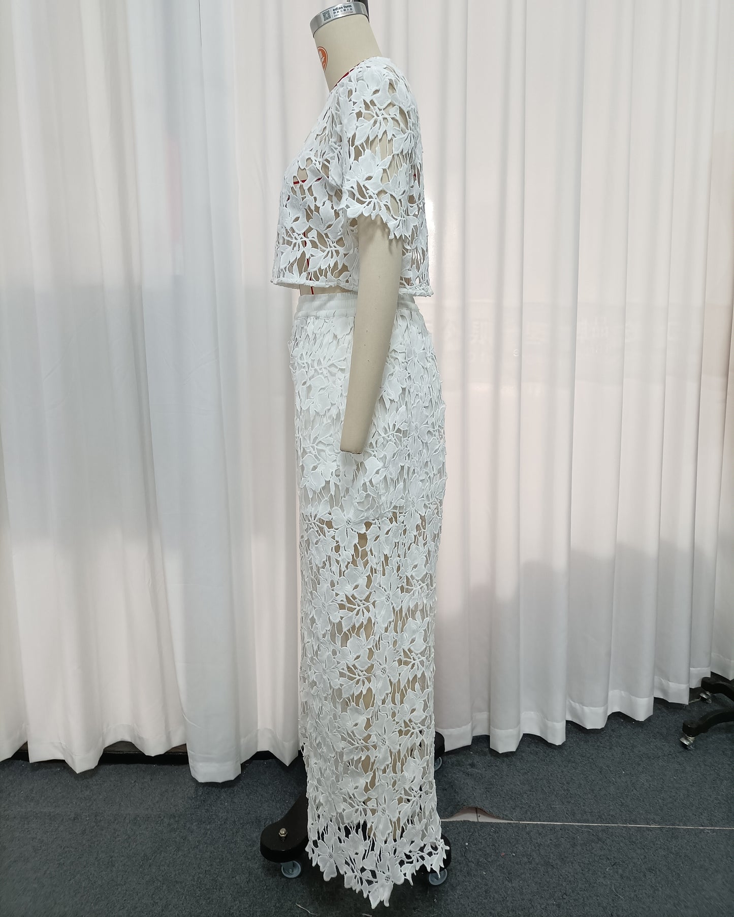 White Appliques Lace Two-Piece Set