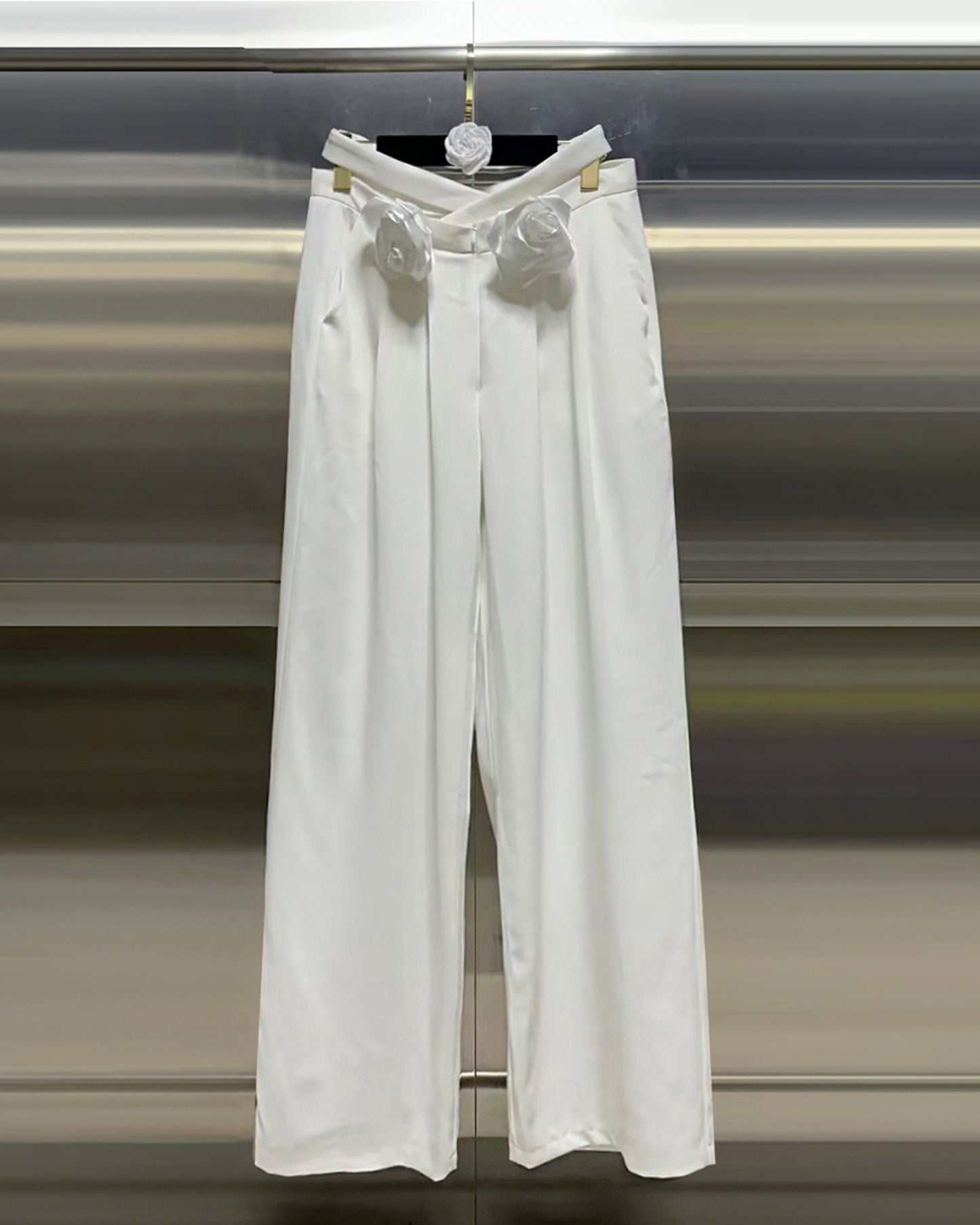 White Floral Appliqué Wide-Leg Pants