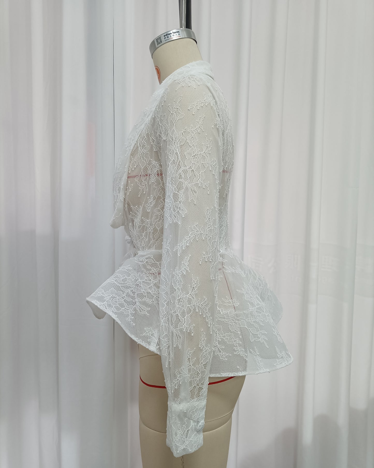 White Floral Lace Lapel Peplum Long Sleeve Blouse