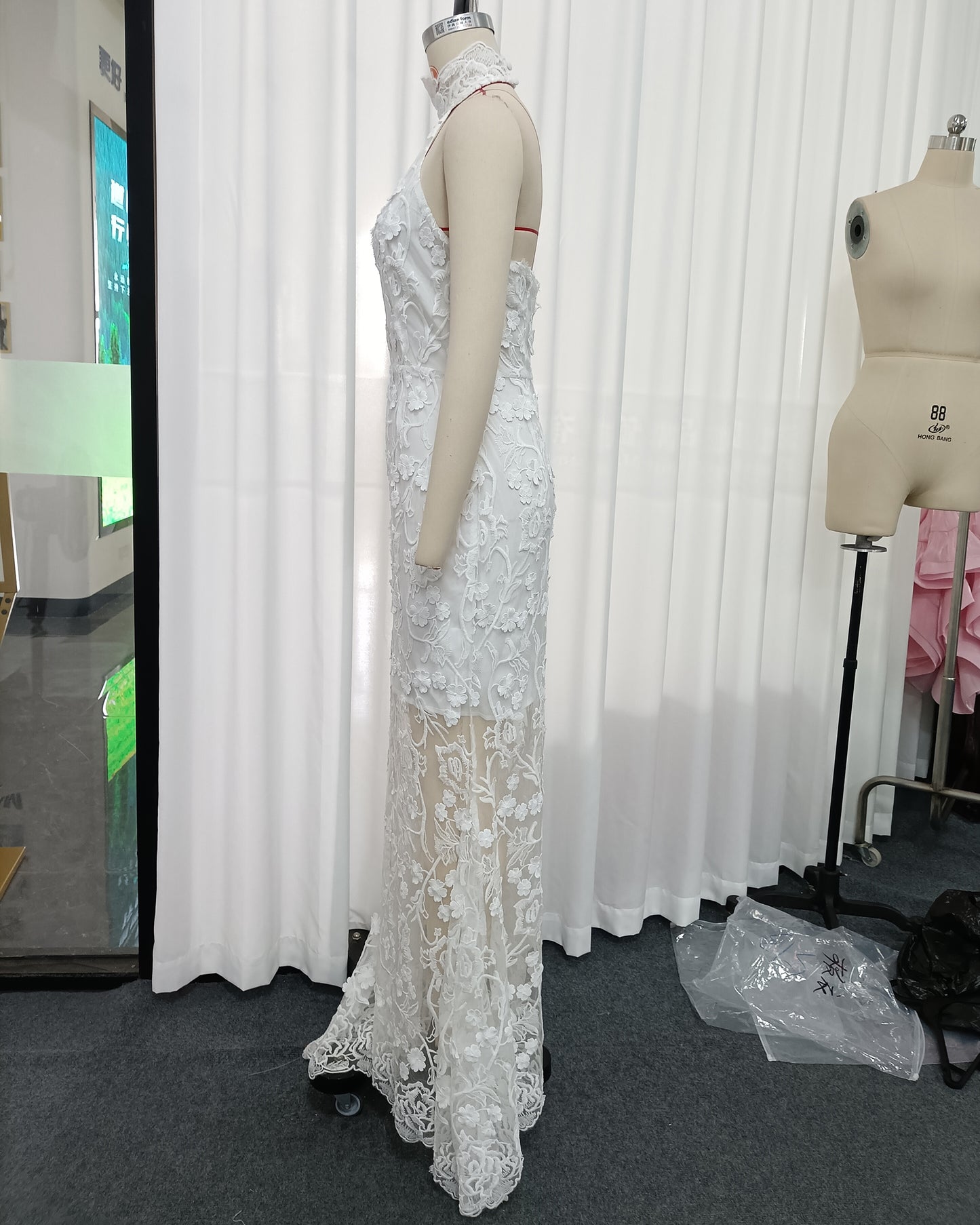 White Halter 3D Floral Lace Mermaid Dress