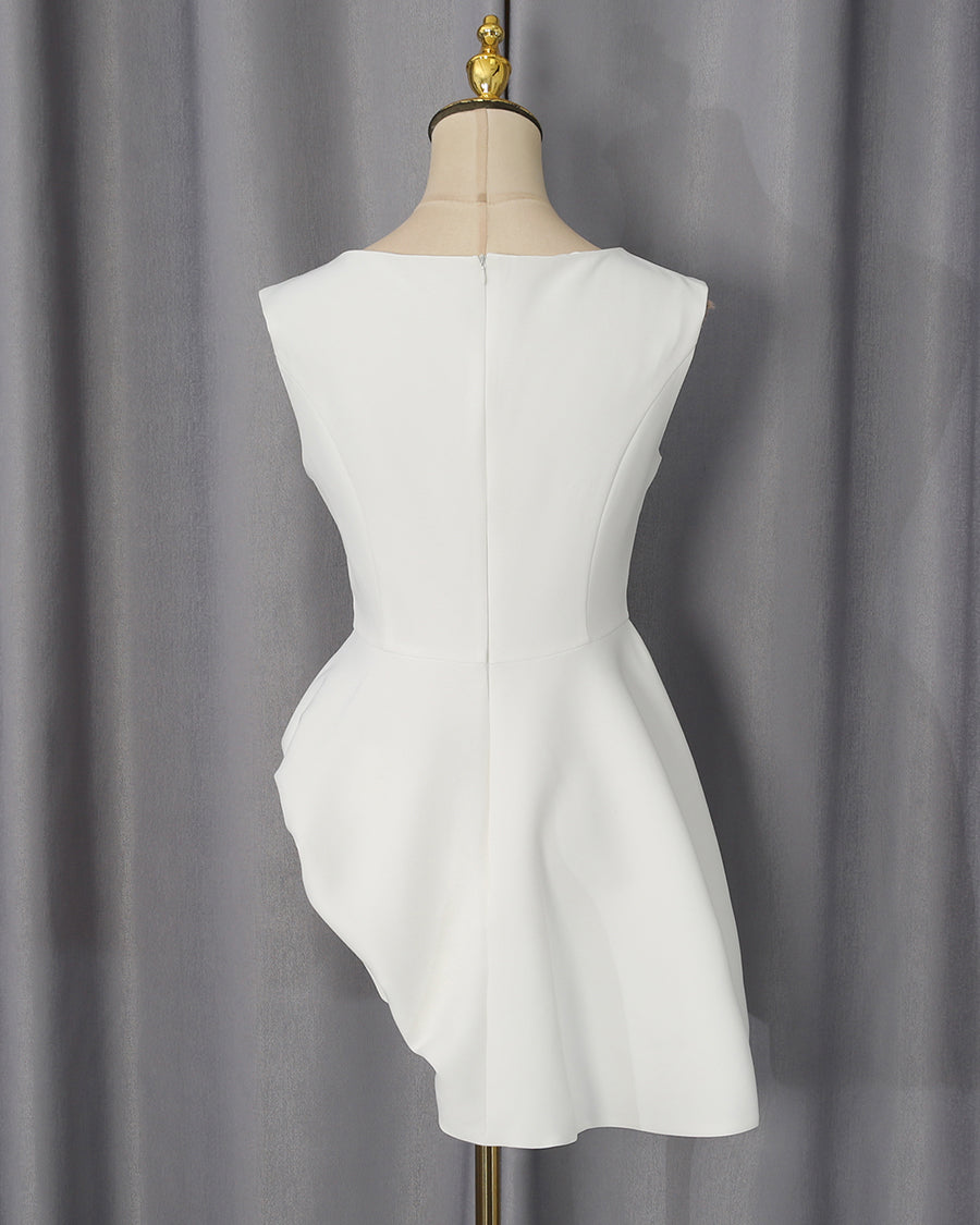 White Sleeveless Waist Asymmetric Top
